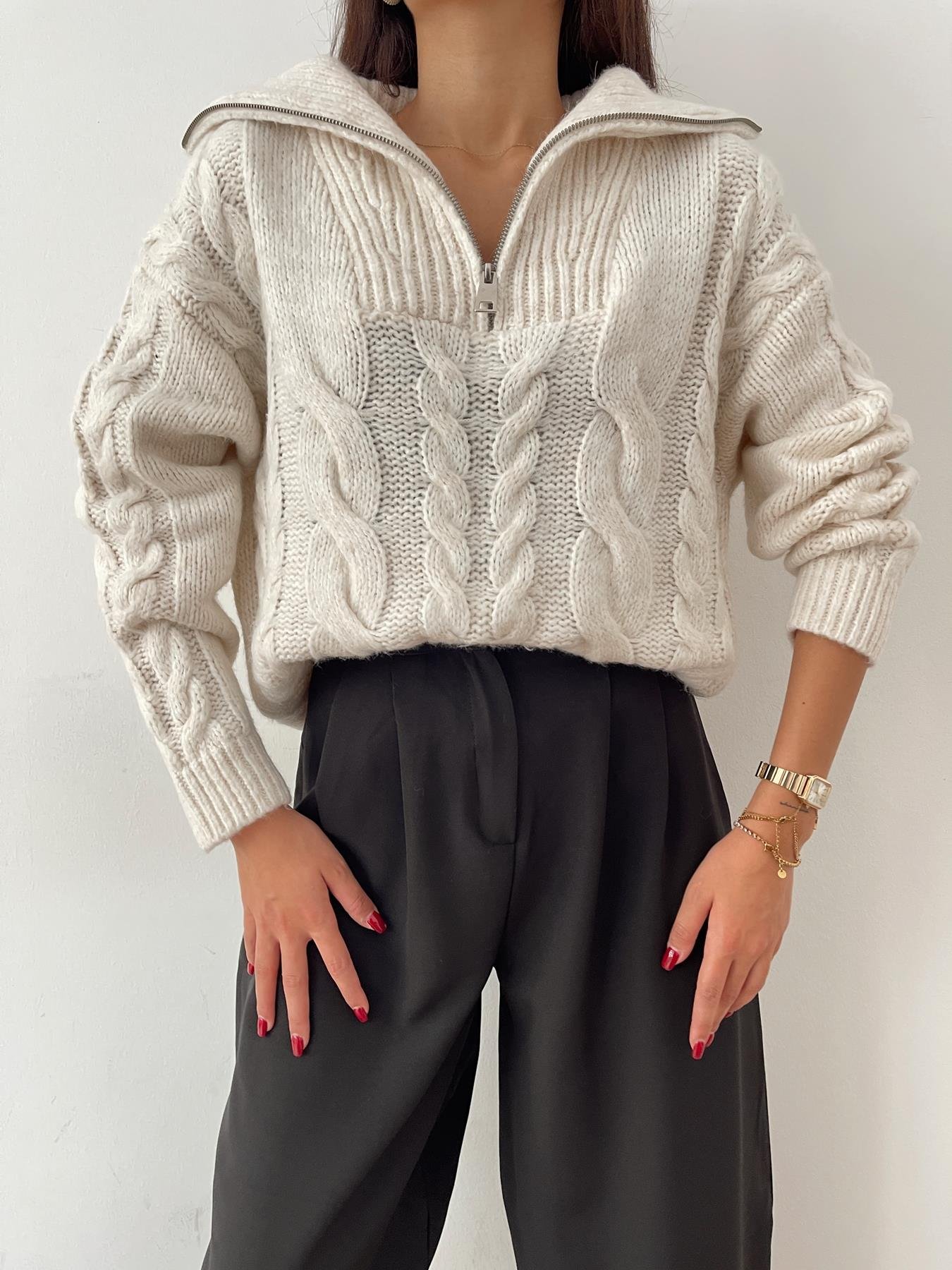 Saç Örgü Polo Yaka Kazak KREM