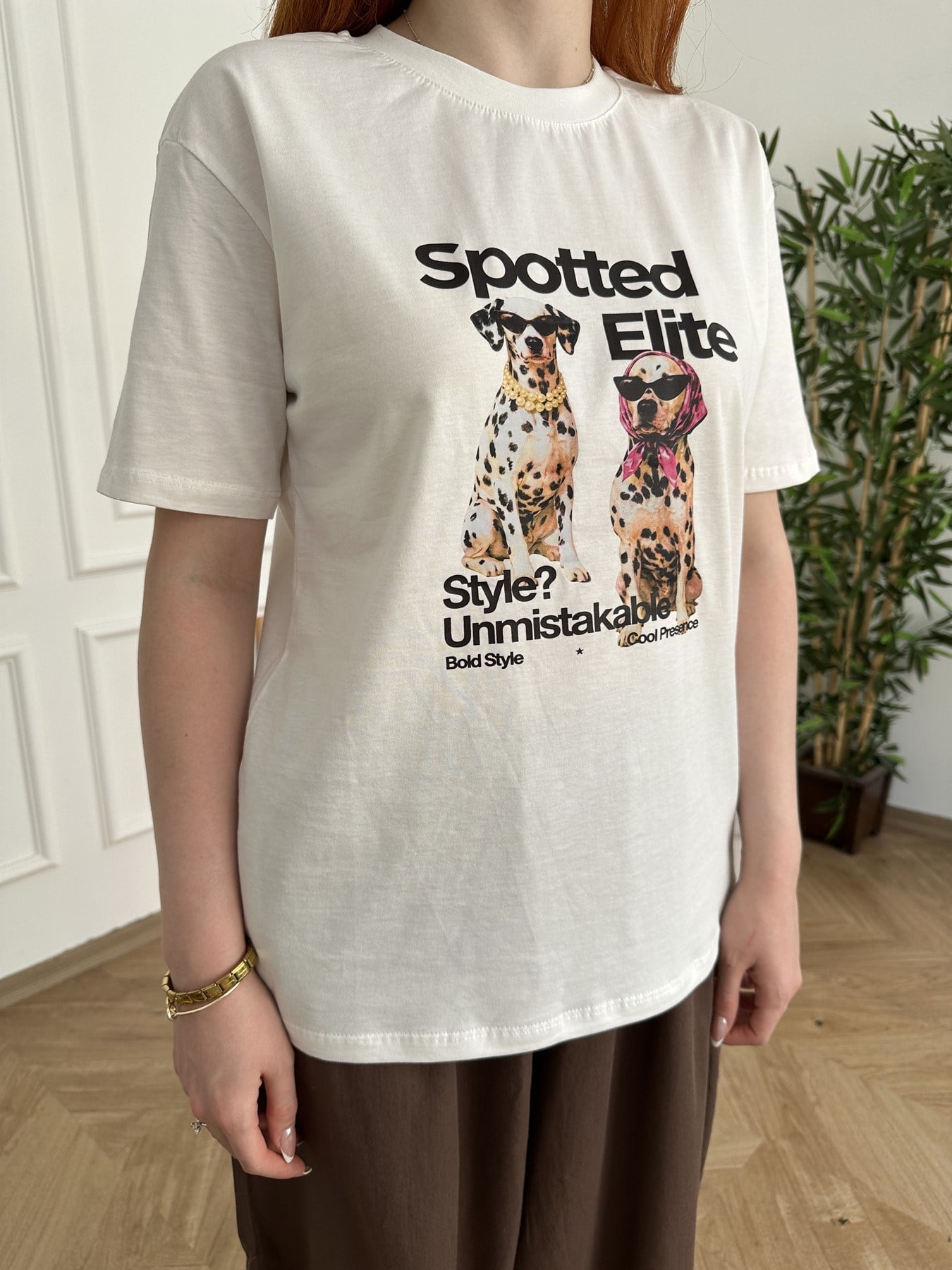 Spotted Elite Köpek Baskılı T-shirt Ekru