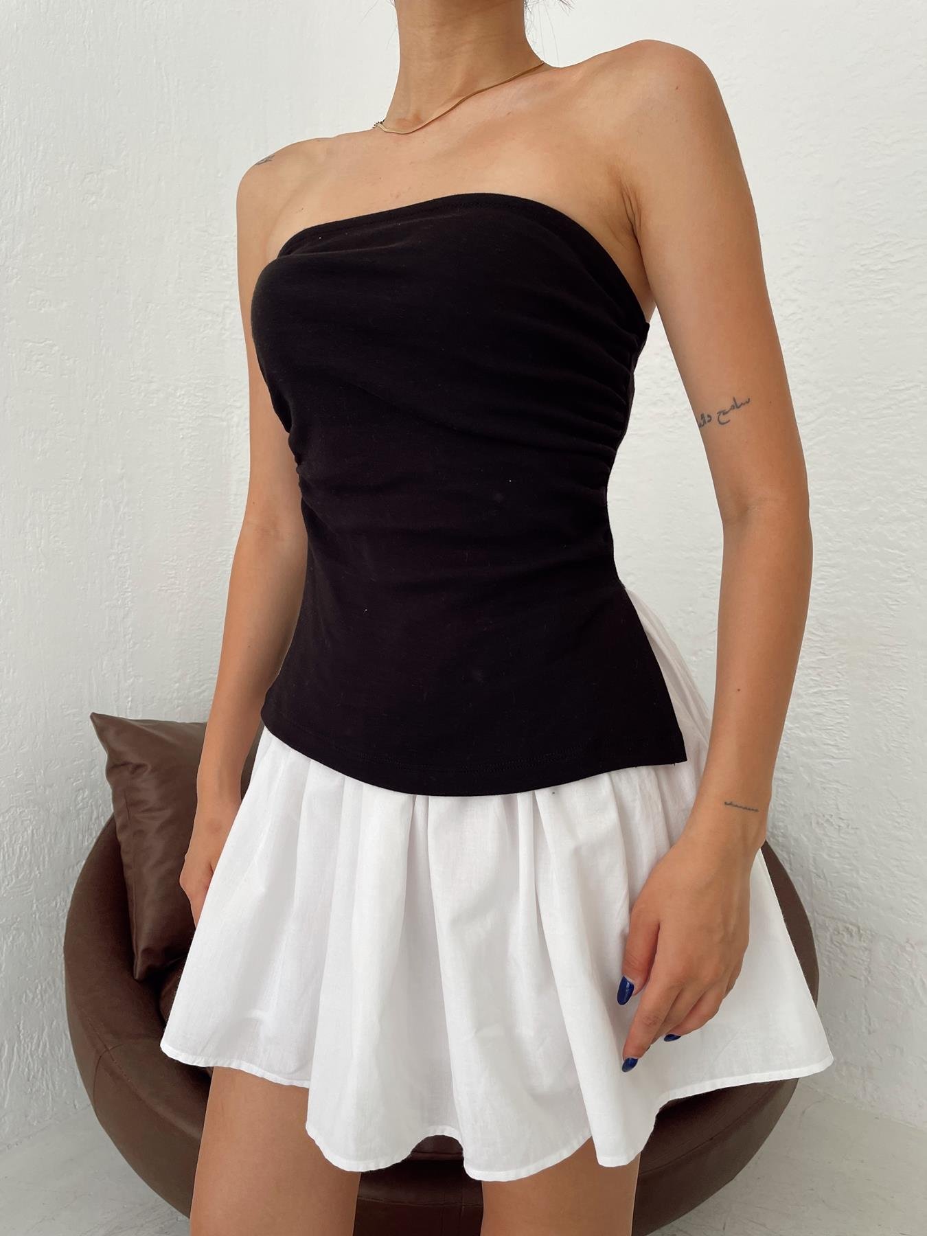 Straplez Yırtmaçlı Bluz SİYAH