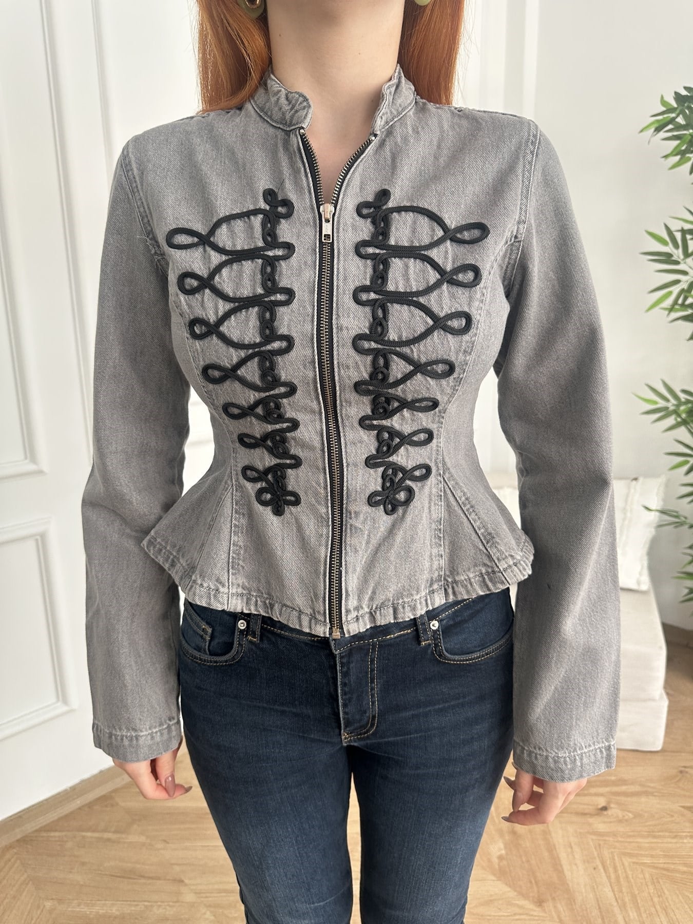Suzine Nakışlı Jean Ceket Gri