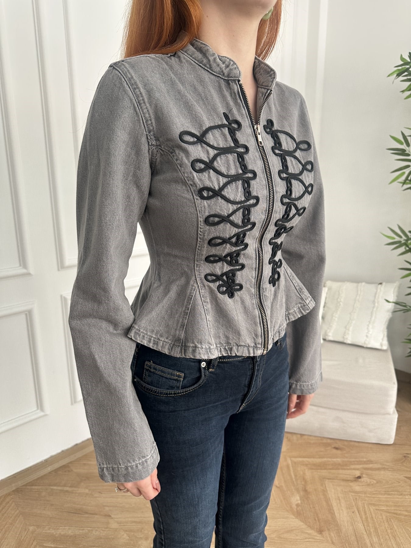 Suzine Nakışlı Jean Ceket Gri