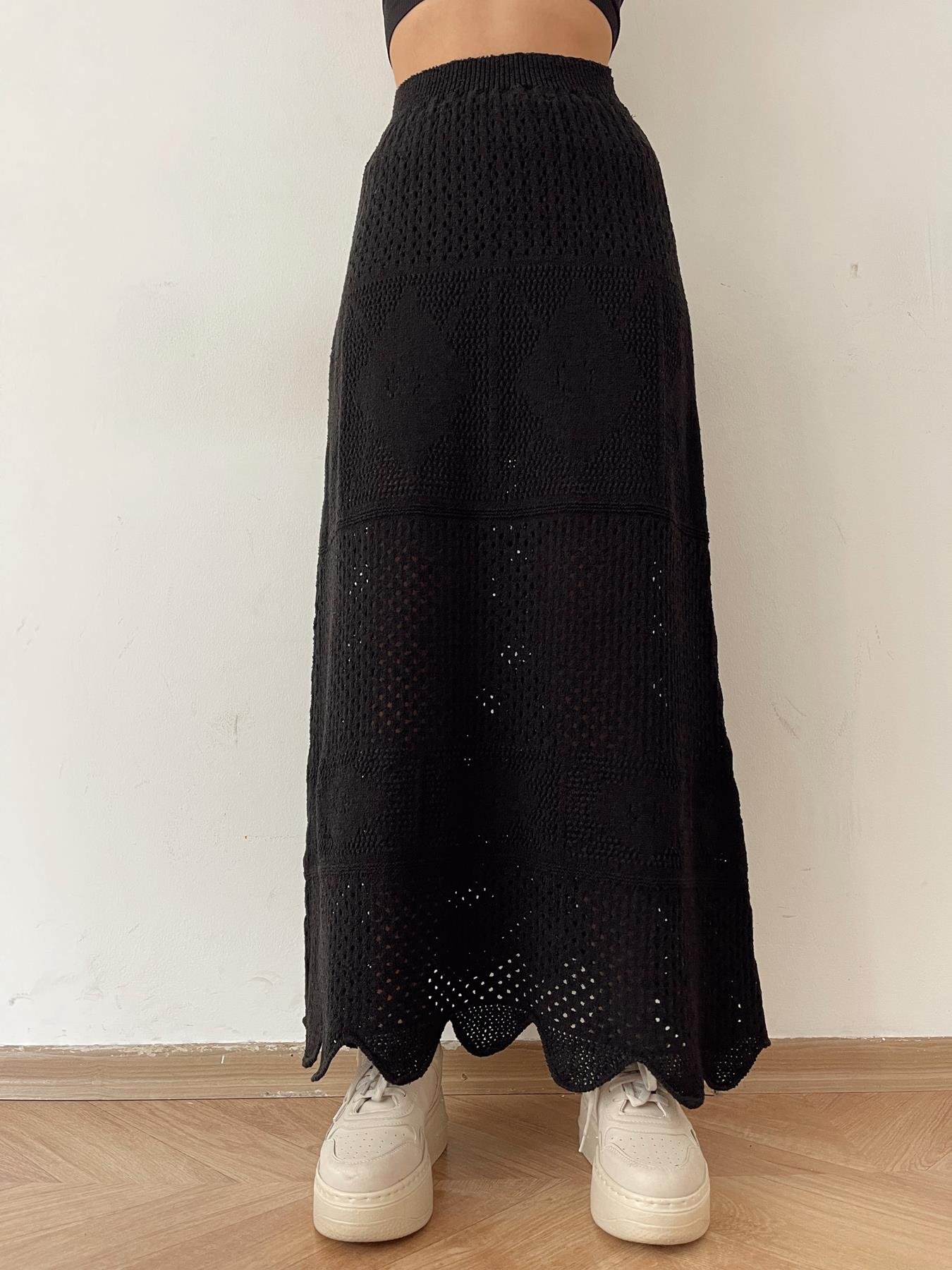 Triko Ajurlu Etek SİYAH