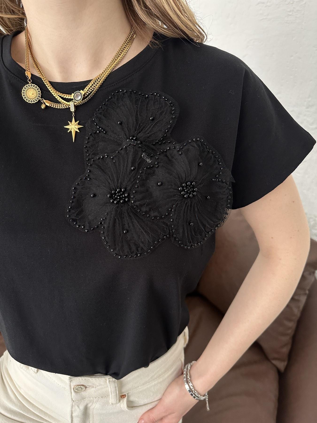 Tül Çiçekli Tişört Siyah