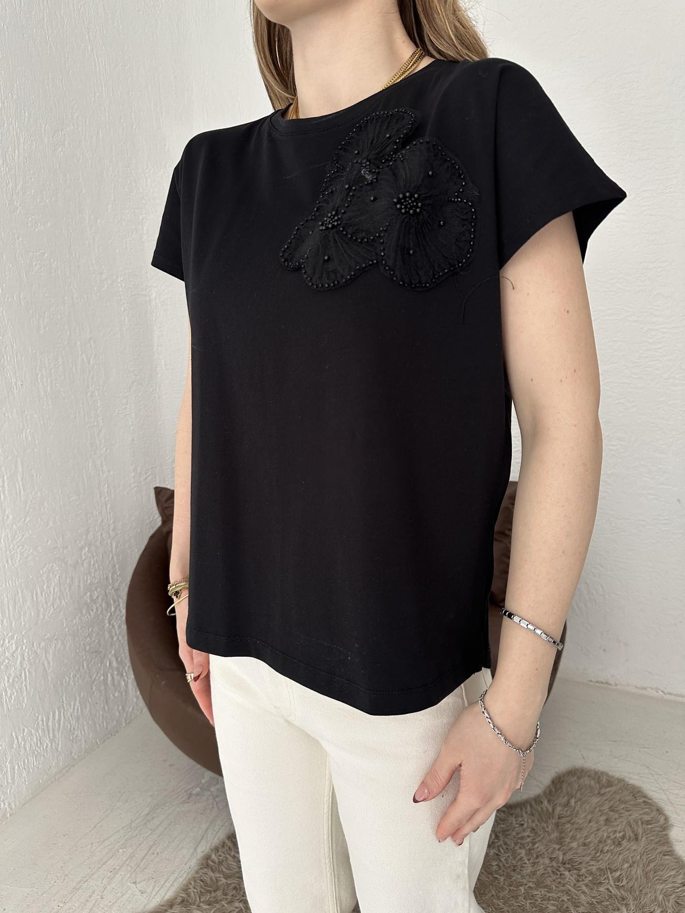 Tül Çiçekli Tişört Siyah
