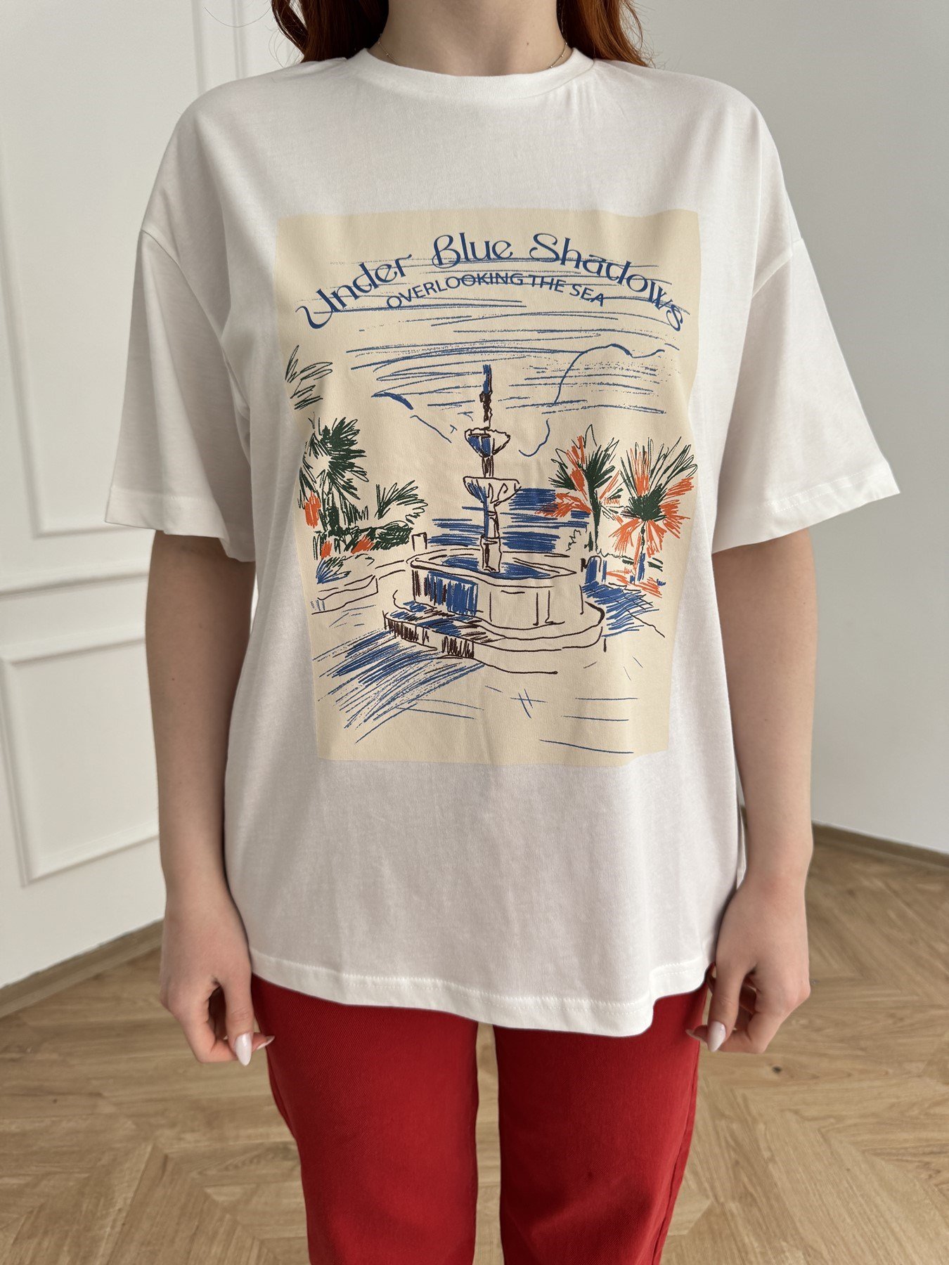 Under Blue Shadows Baskı T-shirt Ekru
