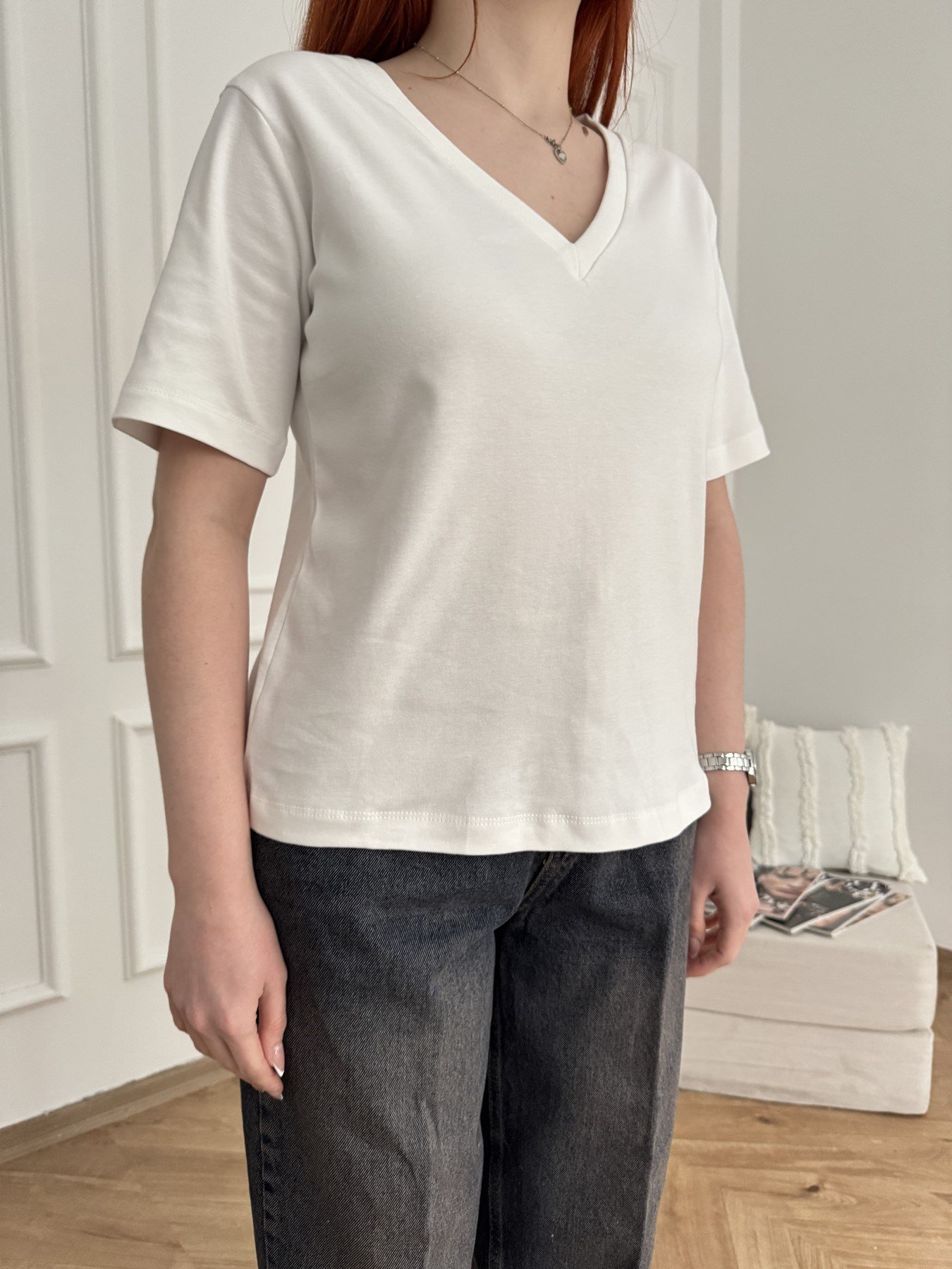 V Yaka Basic T-shirt Ekru