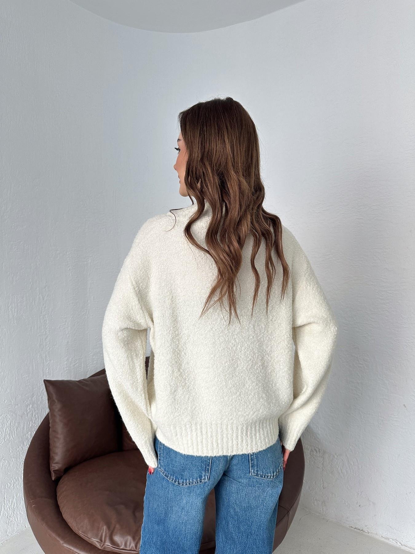 V Yaka Buklet Kazak EKRU