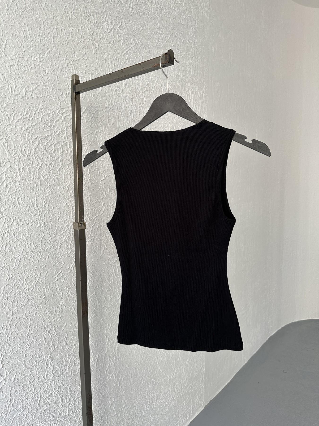 V Yaka Dantelli Atlet Siyah