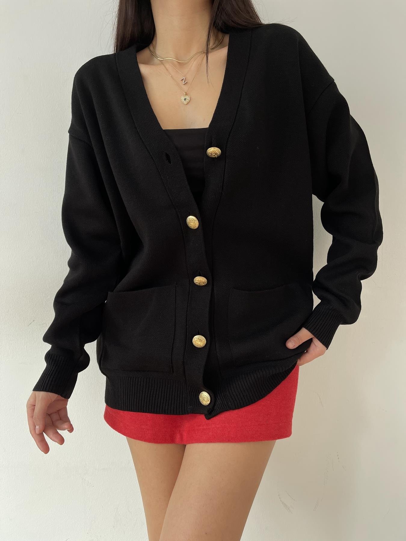 V Yaka Gold Düğmeli Oversize Hırka SİYAH