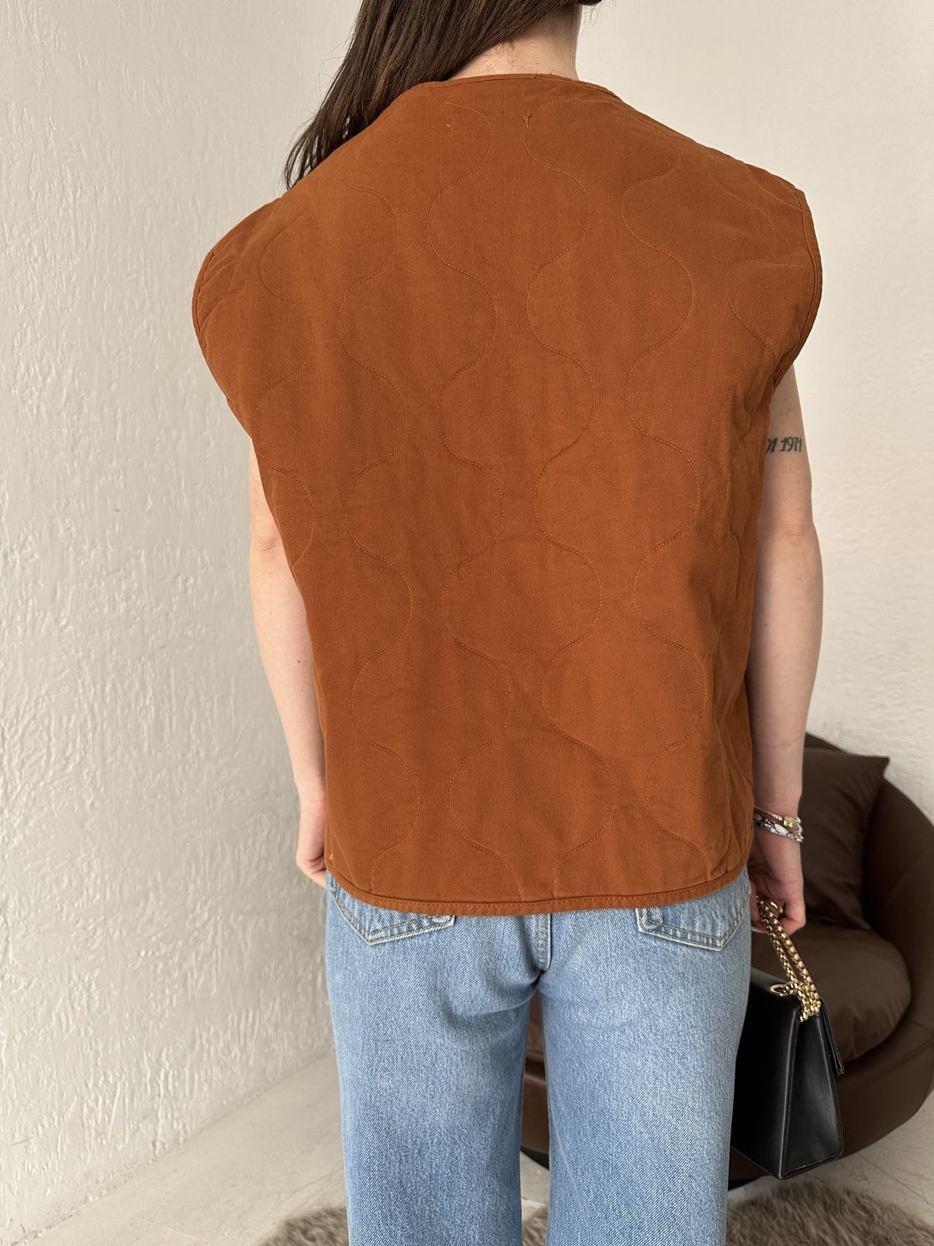 V Yaka Kapitone Yelek TABA