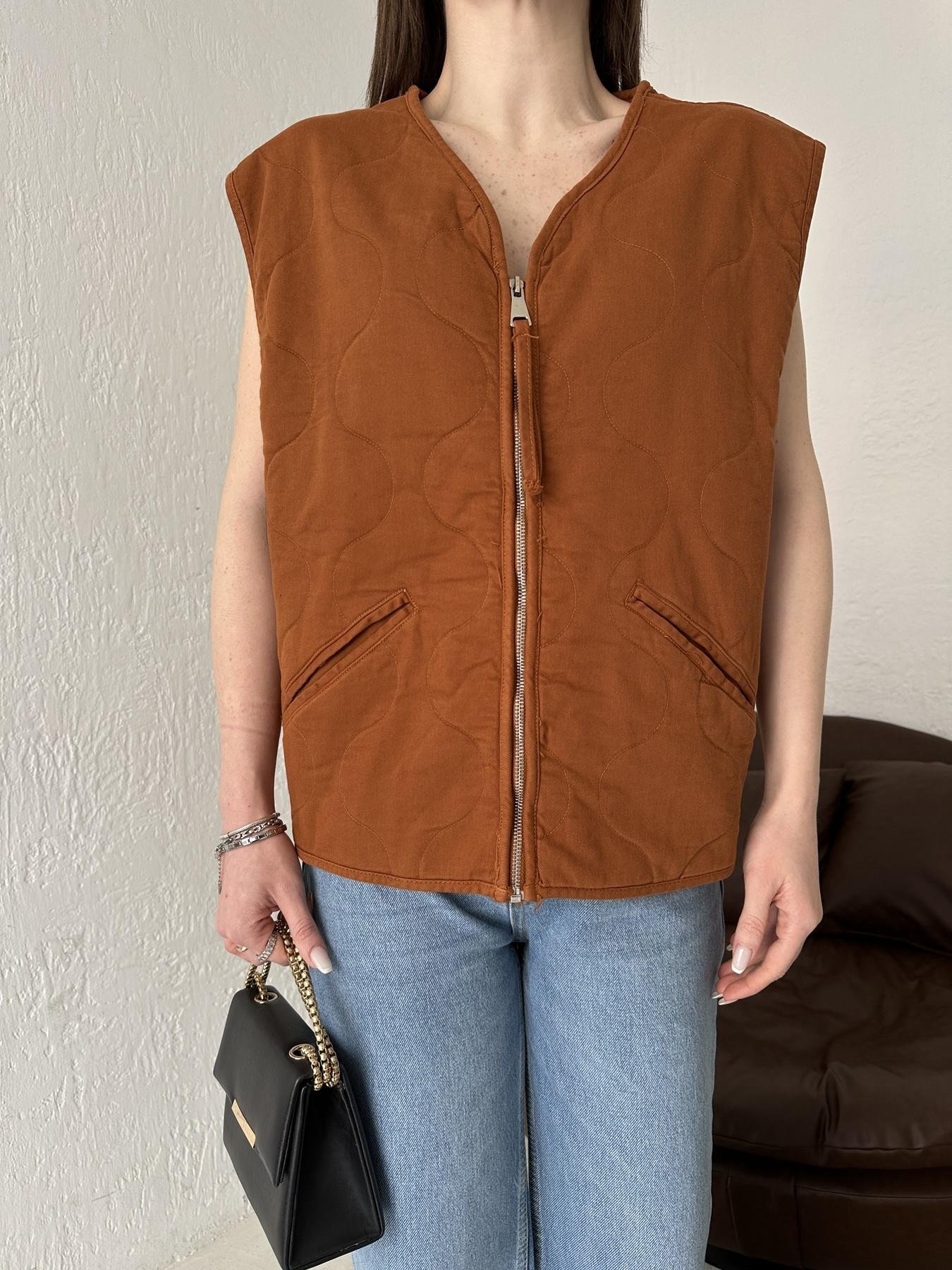 V Yaka Kapitone Yelek TABA