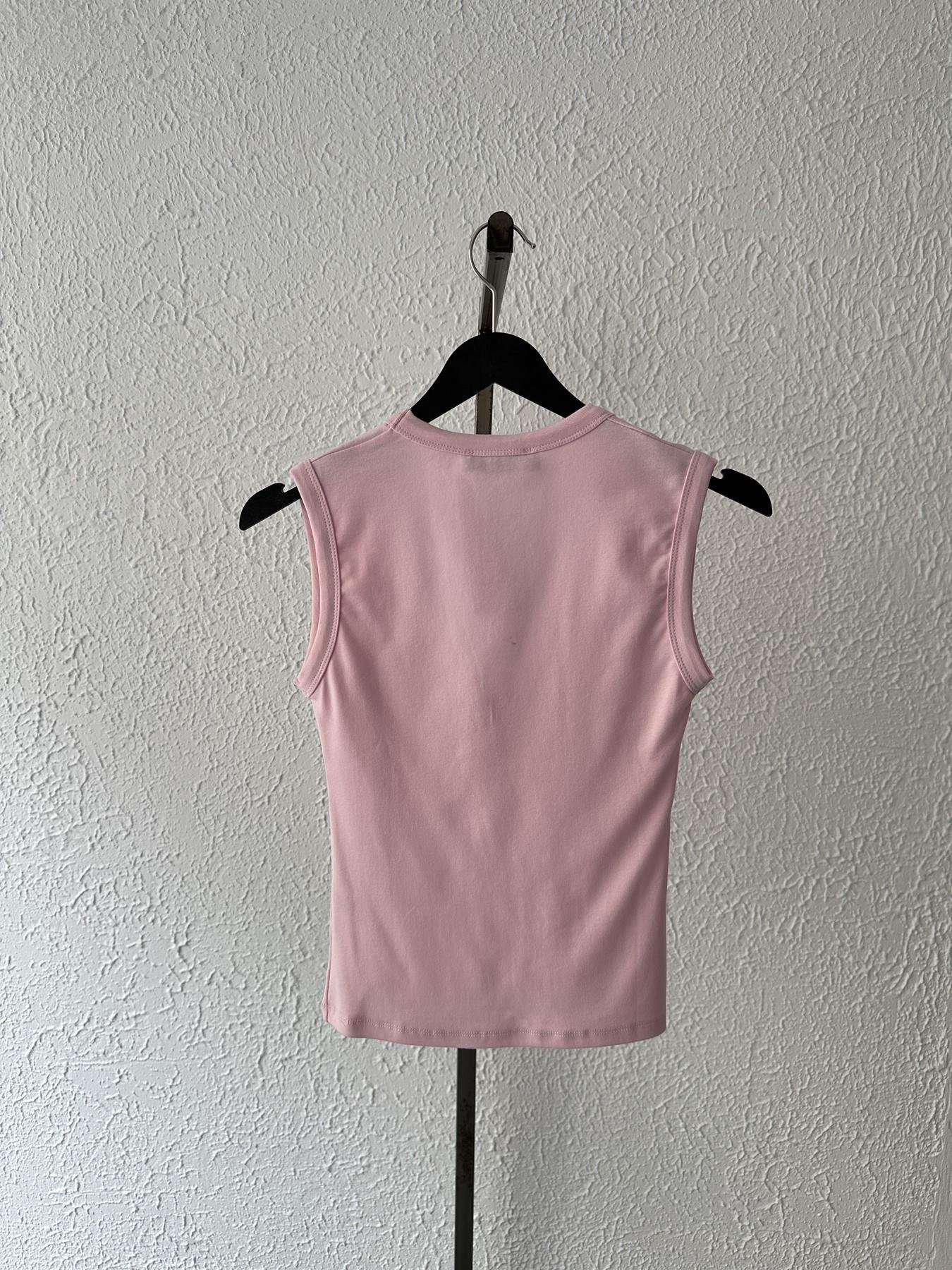 V Yaka Kolsuz Tişört Pembe