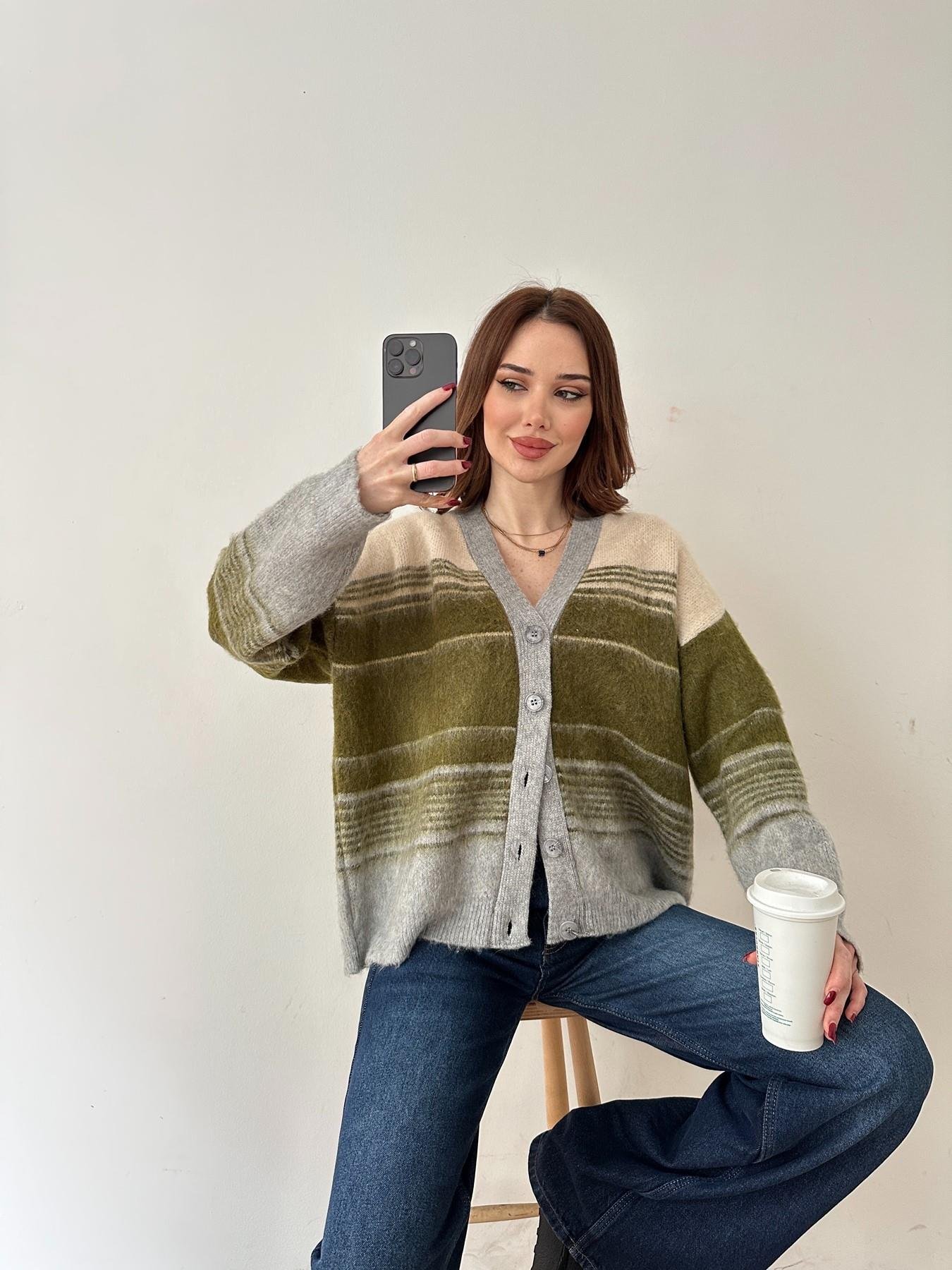 V Yaka Renkli Hırka GRİ