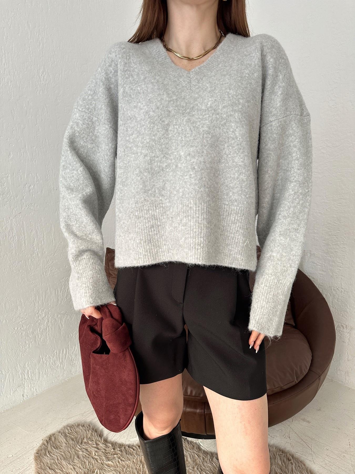 V Yaka Yumoş Kazak GRİ