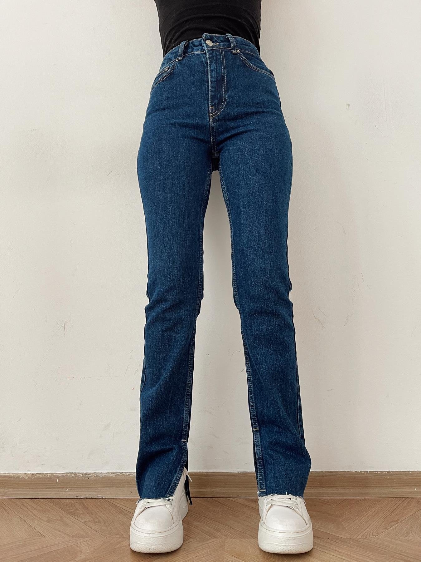 Yanı Kesik Jean LACİVERT