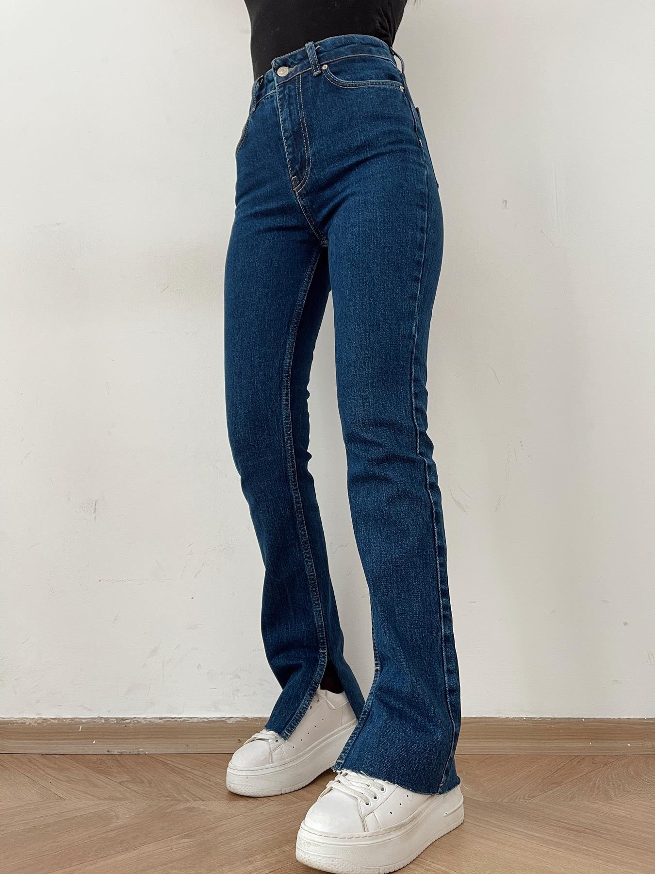 Yanı Kesik Jean LACİVERT
