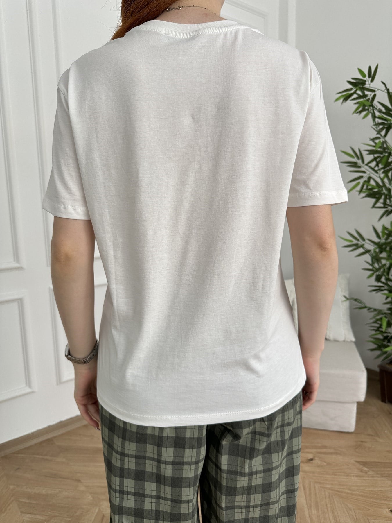 Yıldızlı Fil Baskılı T-shirt Ekru