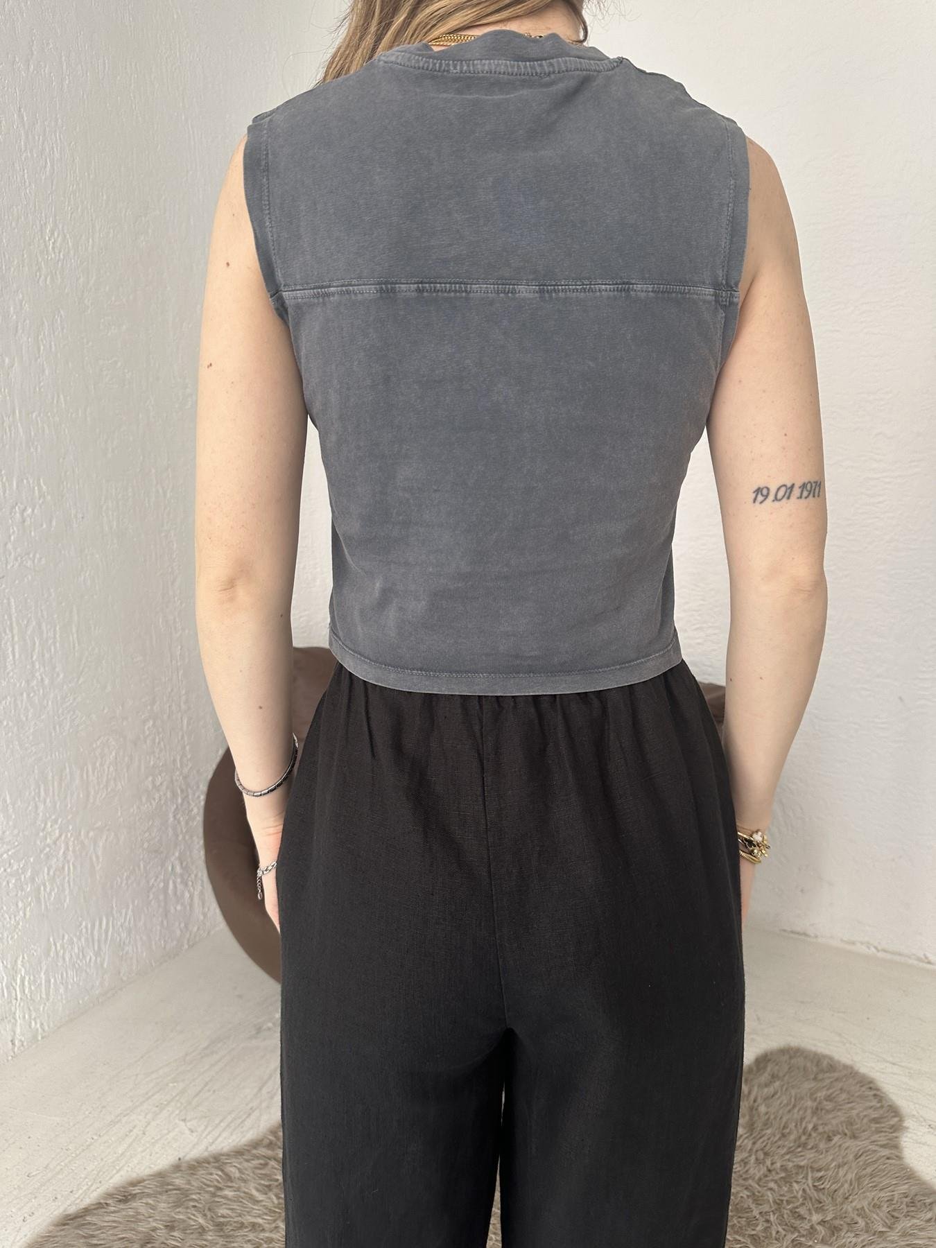 Yırtık Detay Bluz Koyu gri