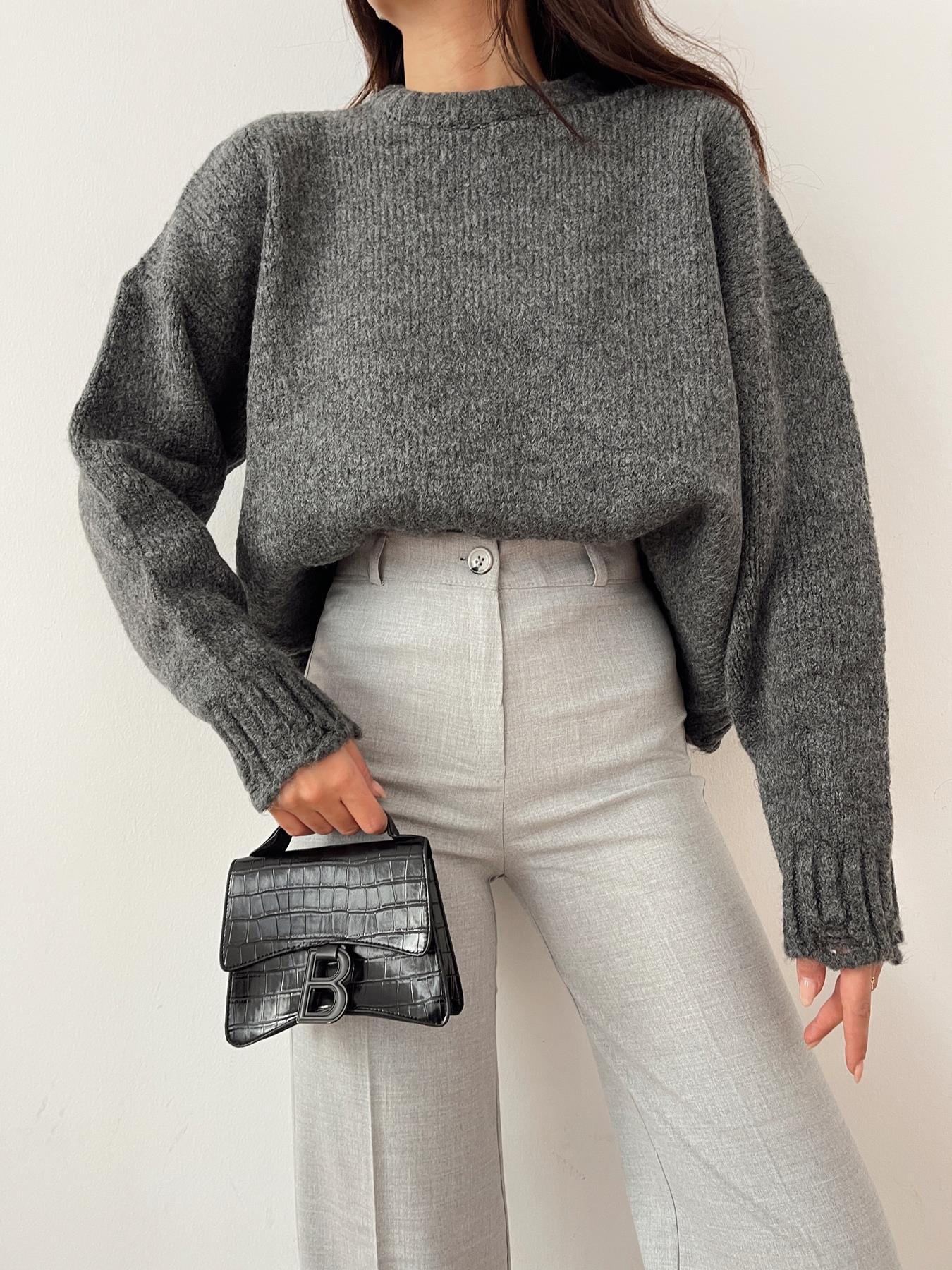 Yırtık Detaylı Triko Kazak ANTRASİT