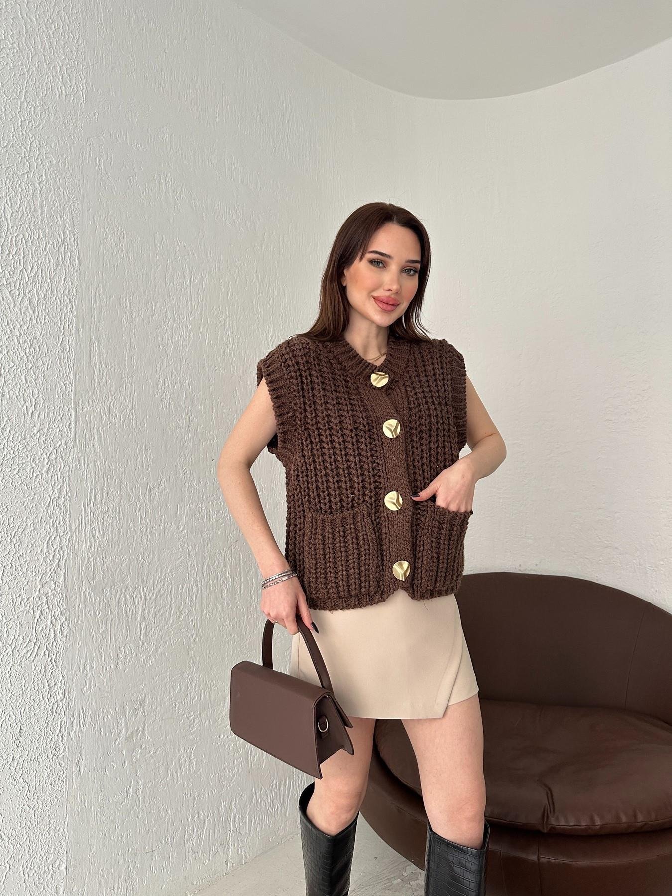 Yumuşak Dokulu Düğme Detay Süveter KAHVE