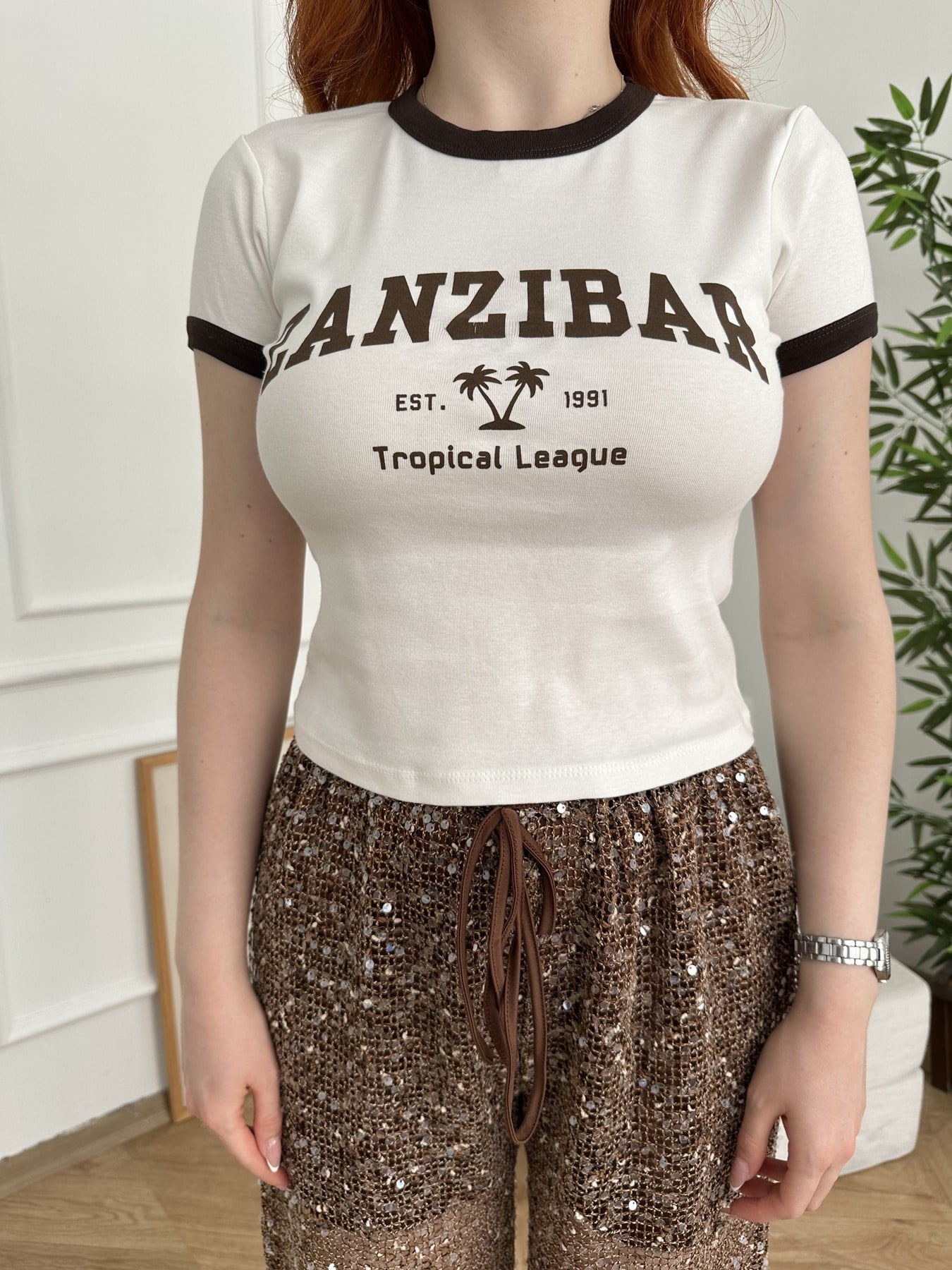 Zanzıbar Baskılı Slim Fit T-shirt Ekru