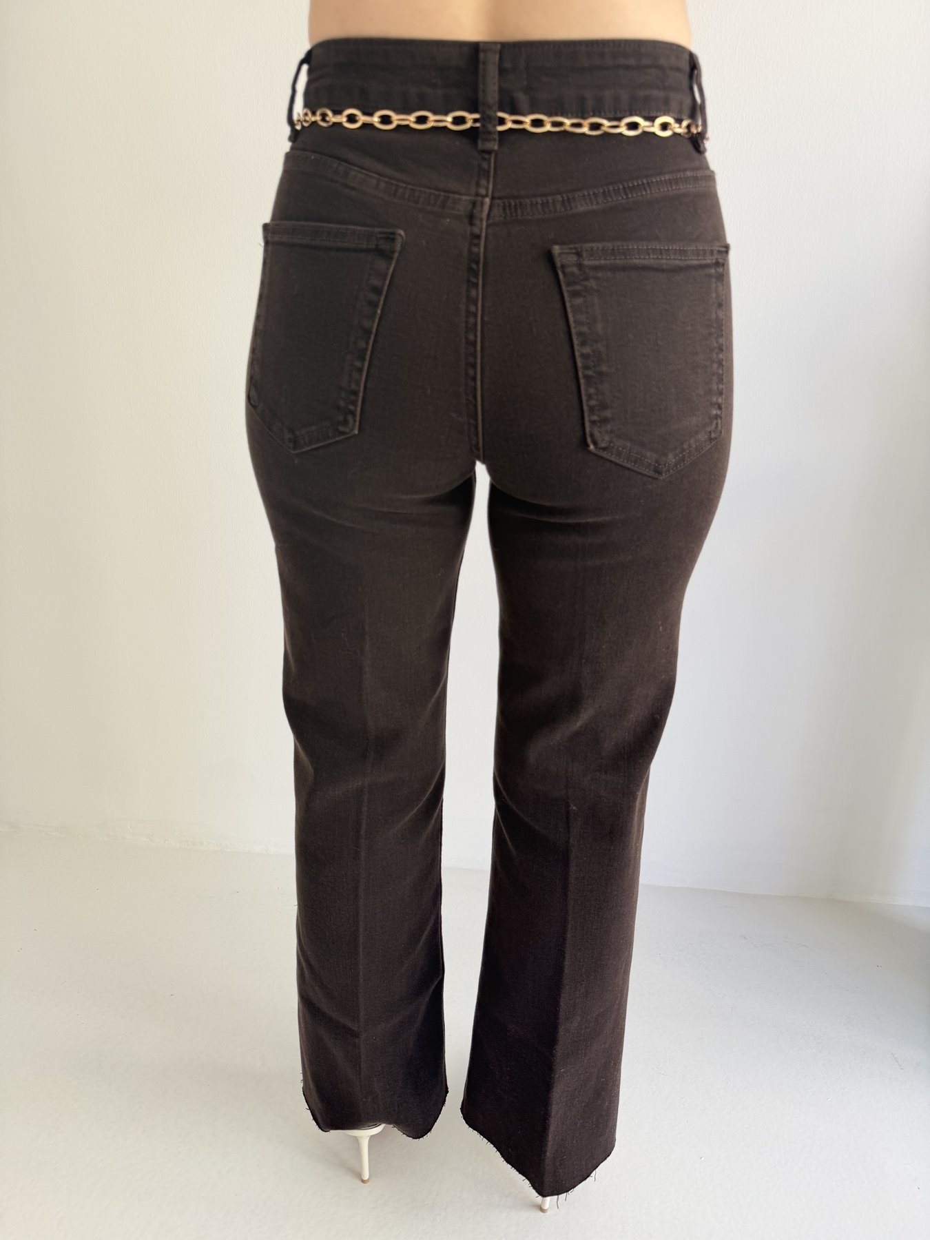 Zincir Kemerli Mini Cep Jean Pantolon Kahve