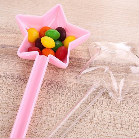 12 Adet Yıldız Plastik Kutu Kapaklı