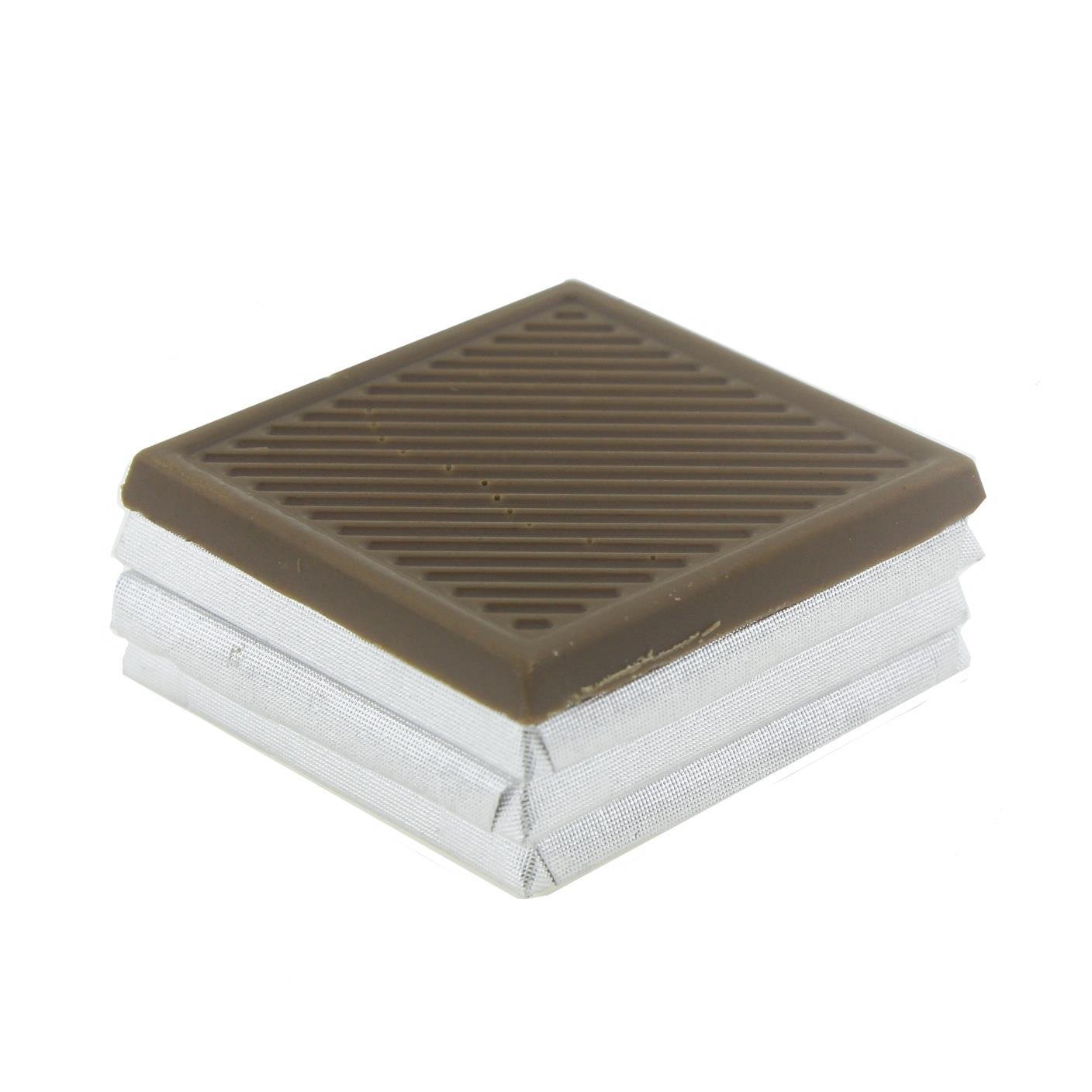 24 Adet Madlen Çikolata İyi Bayramlar Ahşap Kutuda