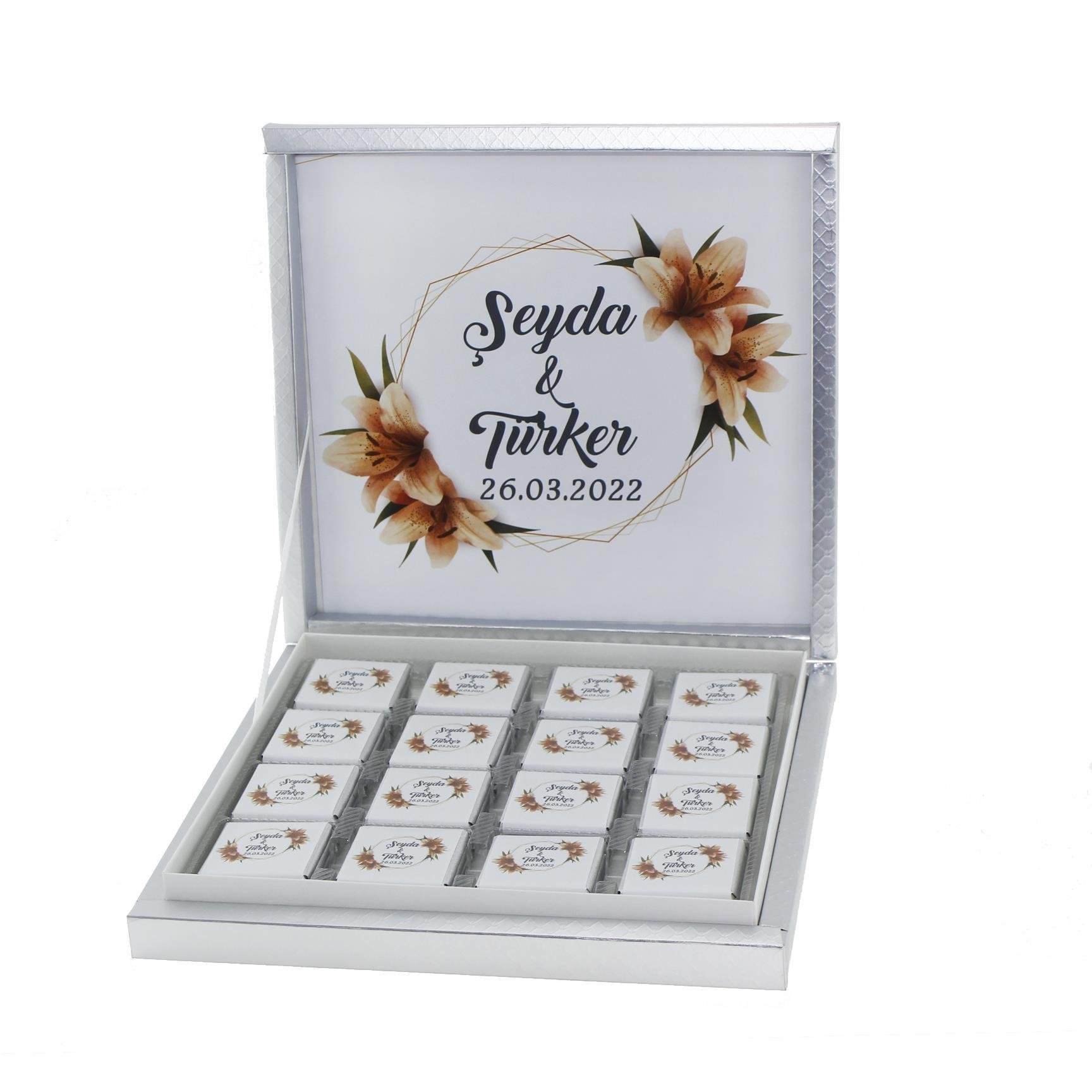 48 Adet Zambak Çiçekli Söz Nişan Çikolatası İsme Özel Madlen