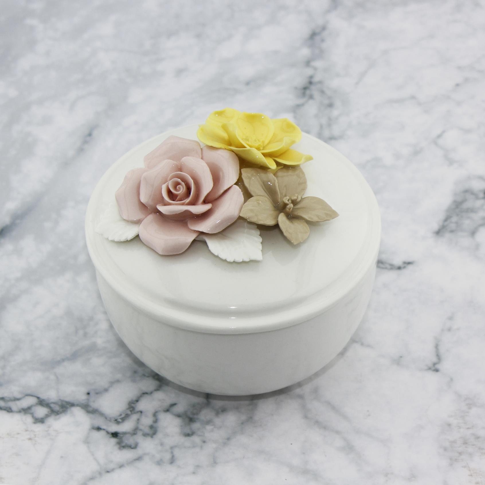 8x7cm Çiçekli Porselen Şekerlik