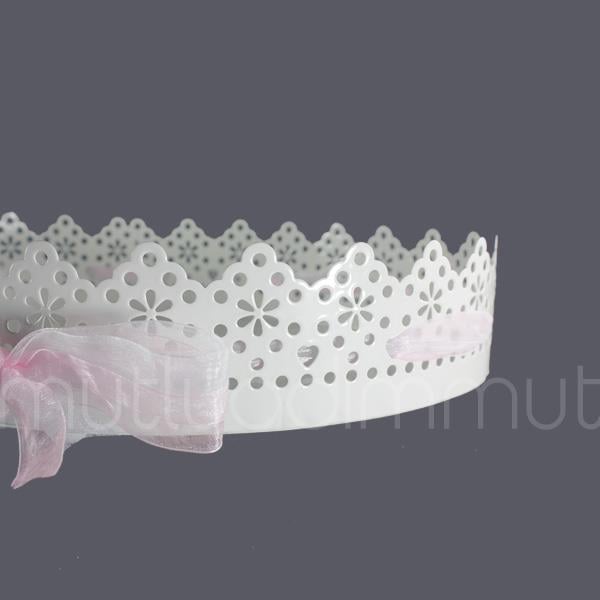 Pembe Kurdelalı Oval Metal Tepsi