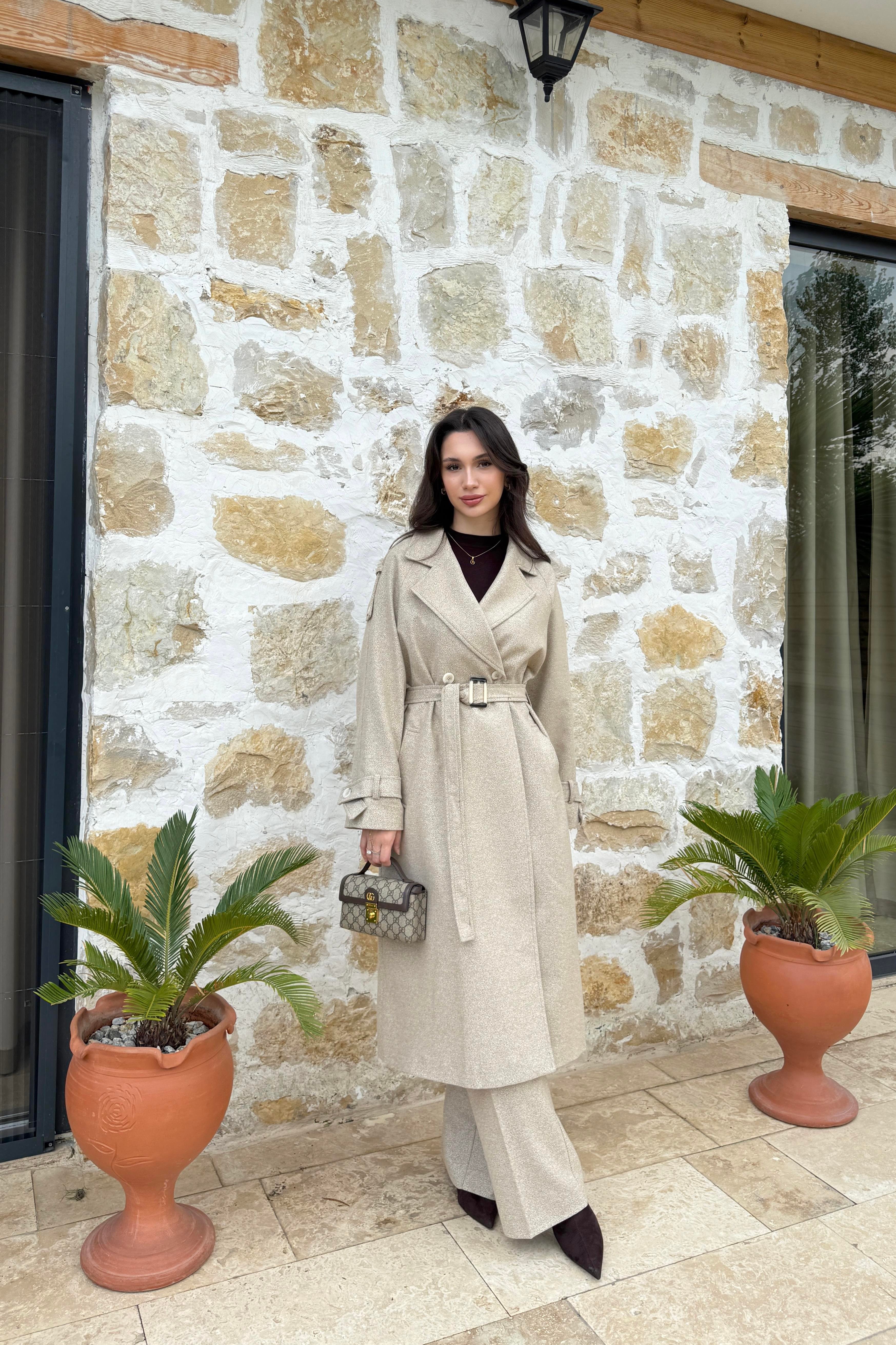 APOLETLİ KABAN - BEJ