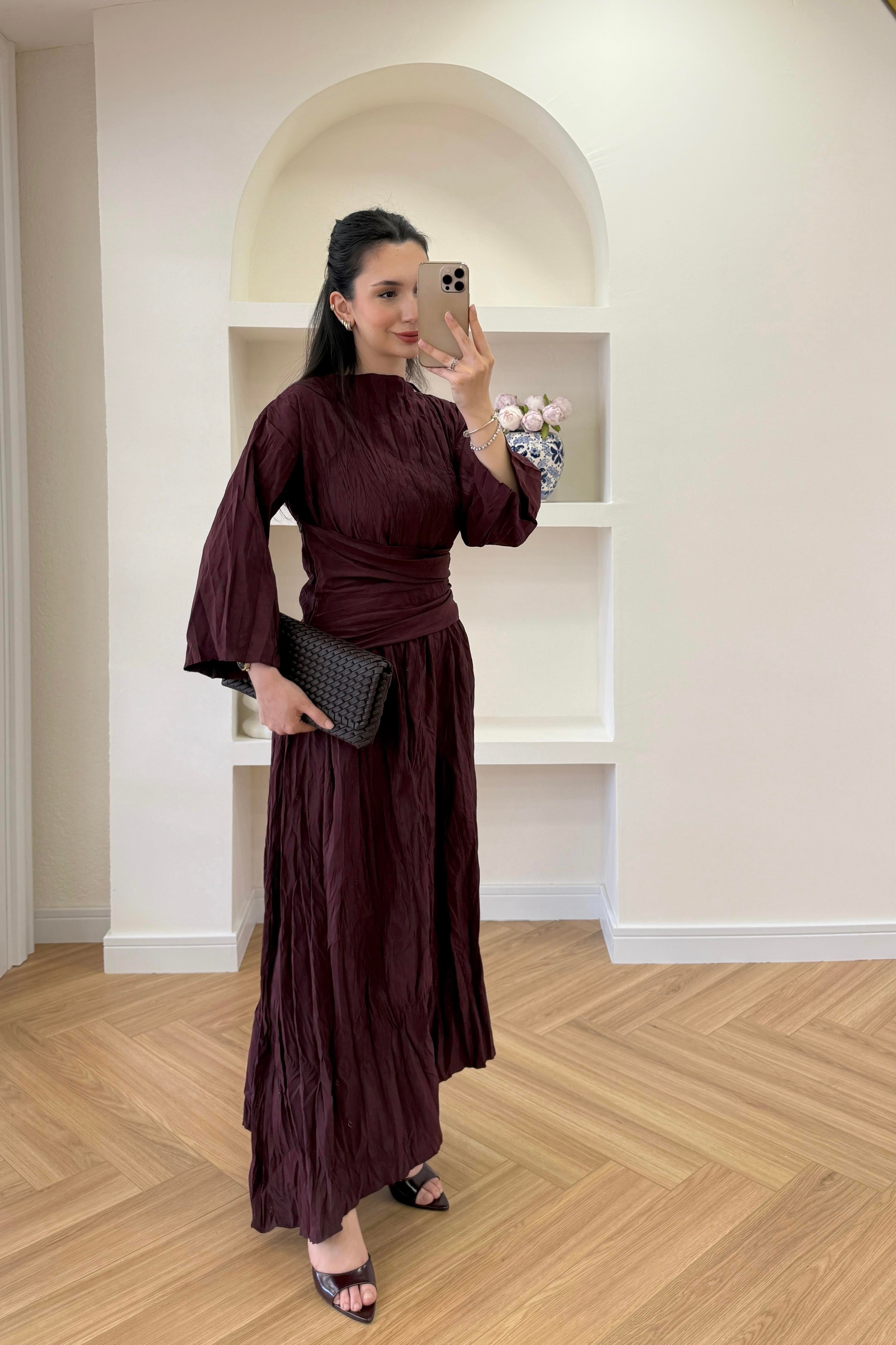 BEL KUŞAKLI ELBİSE - BORDO