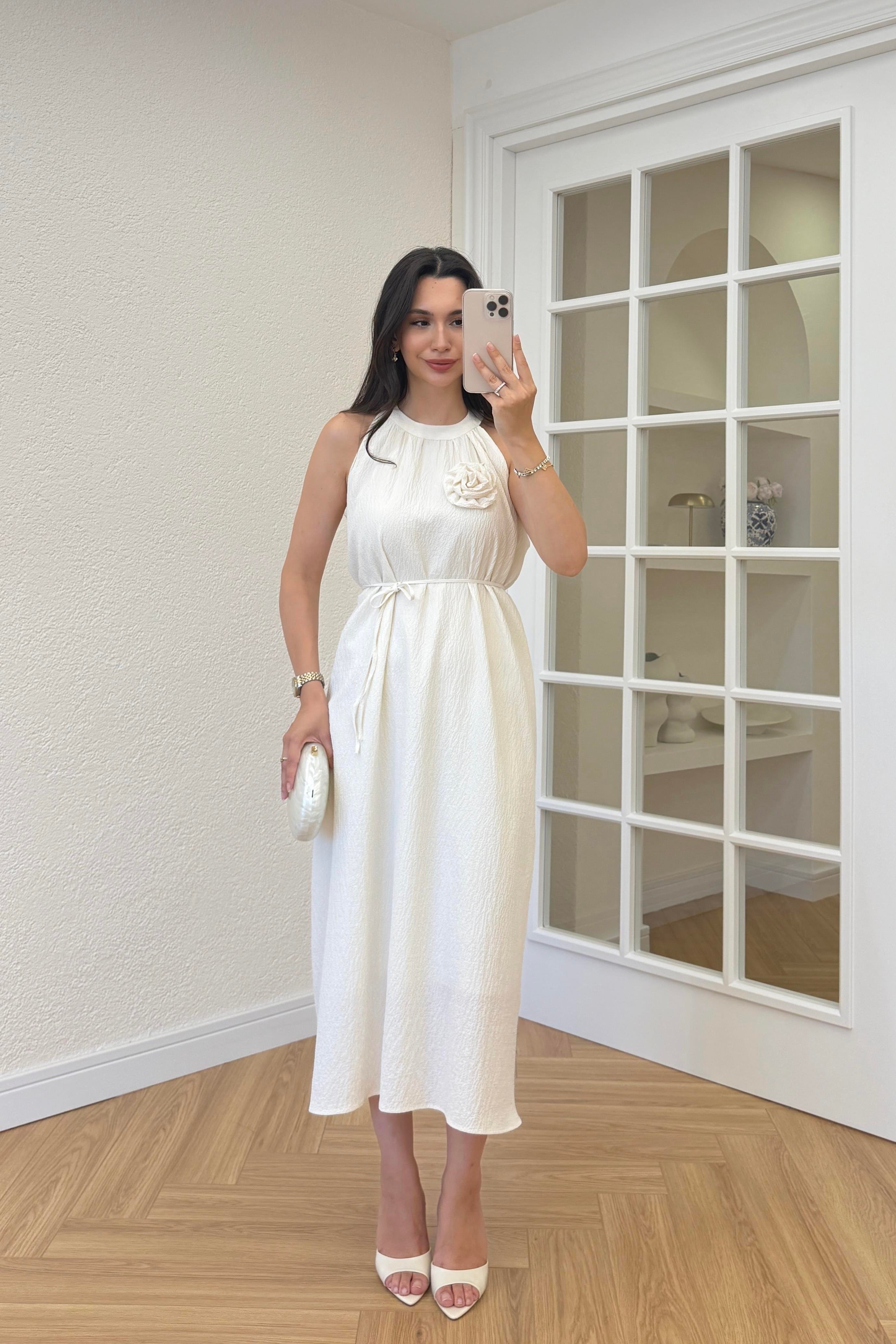 DORA GÜL BROŞLU ELBİSE - EKRU