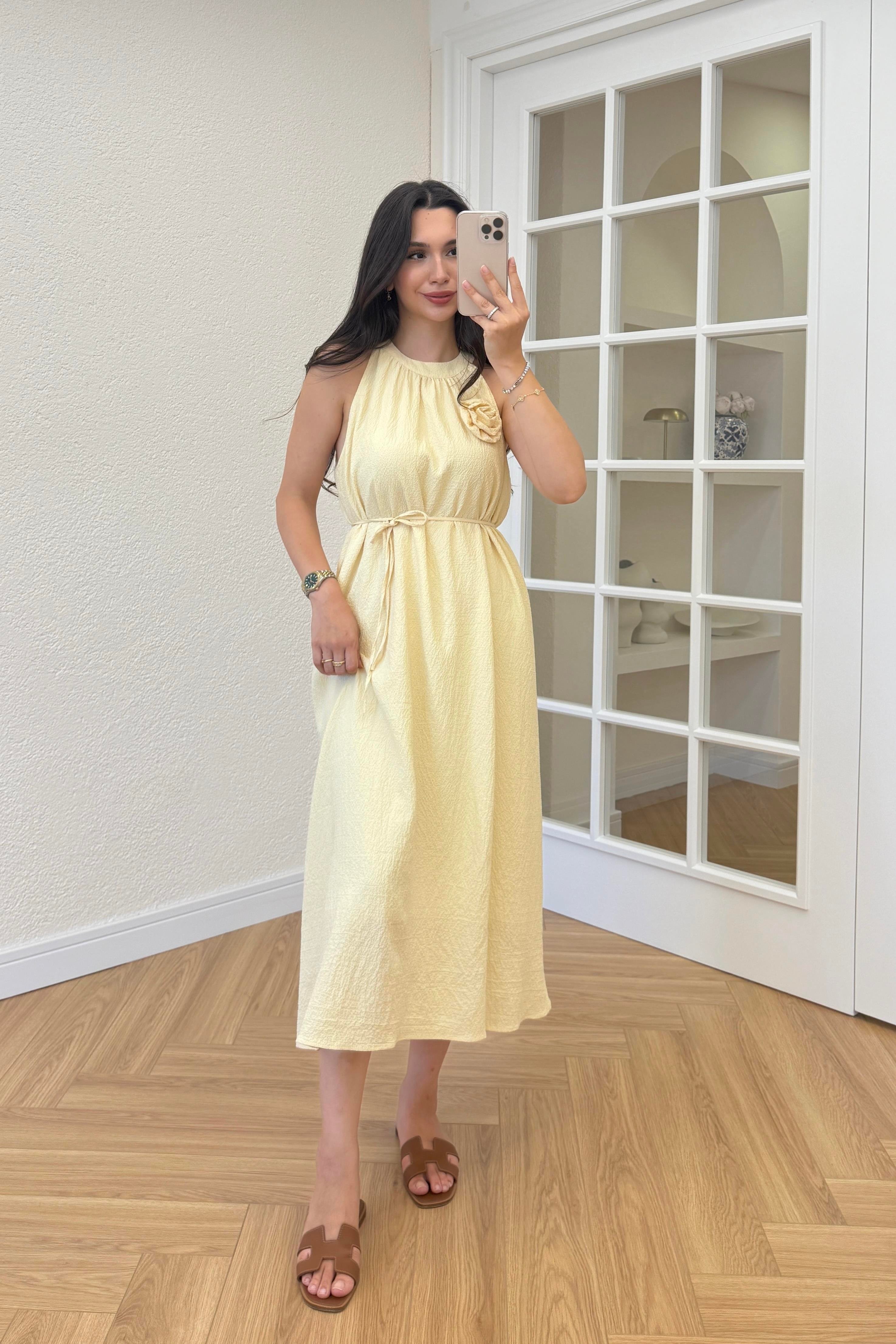 DORA GÜL BROŞLU ELBİSE - SARI
