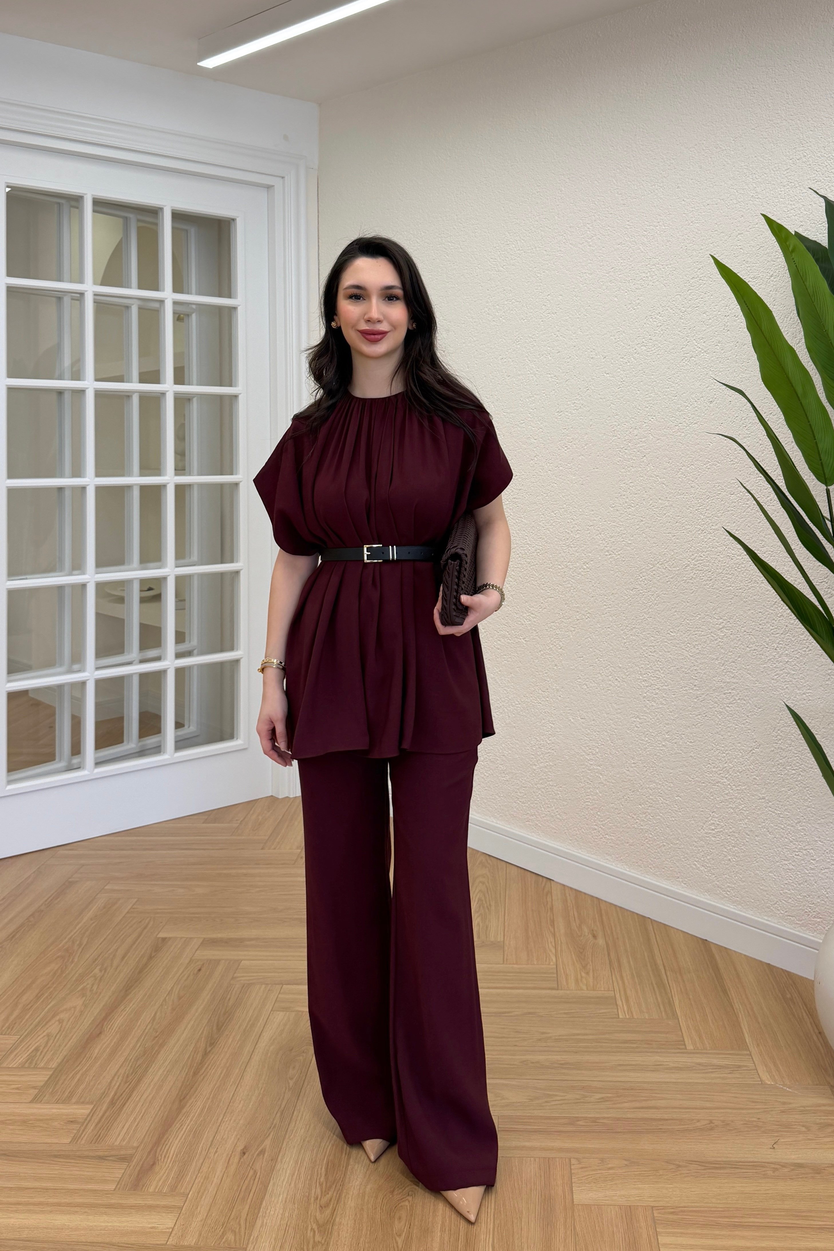 PİLELİ KEMERLİ BLUZ PANTOLON TAKIM - BORDO