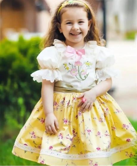 Sarı Çiçekli Nakışlı Elbise, Doğum günü elbisesi, fotoğraf çekim elbisesi, 0-12 Yaşa Uygun