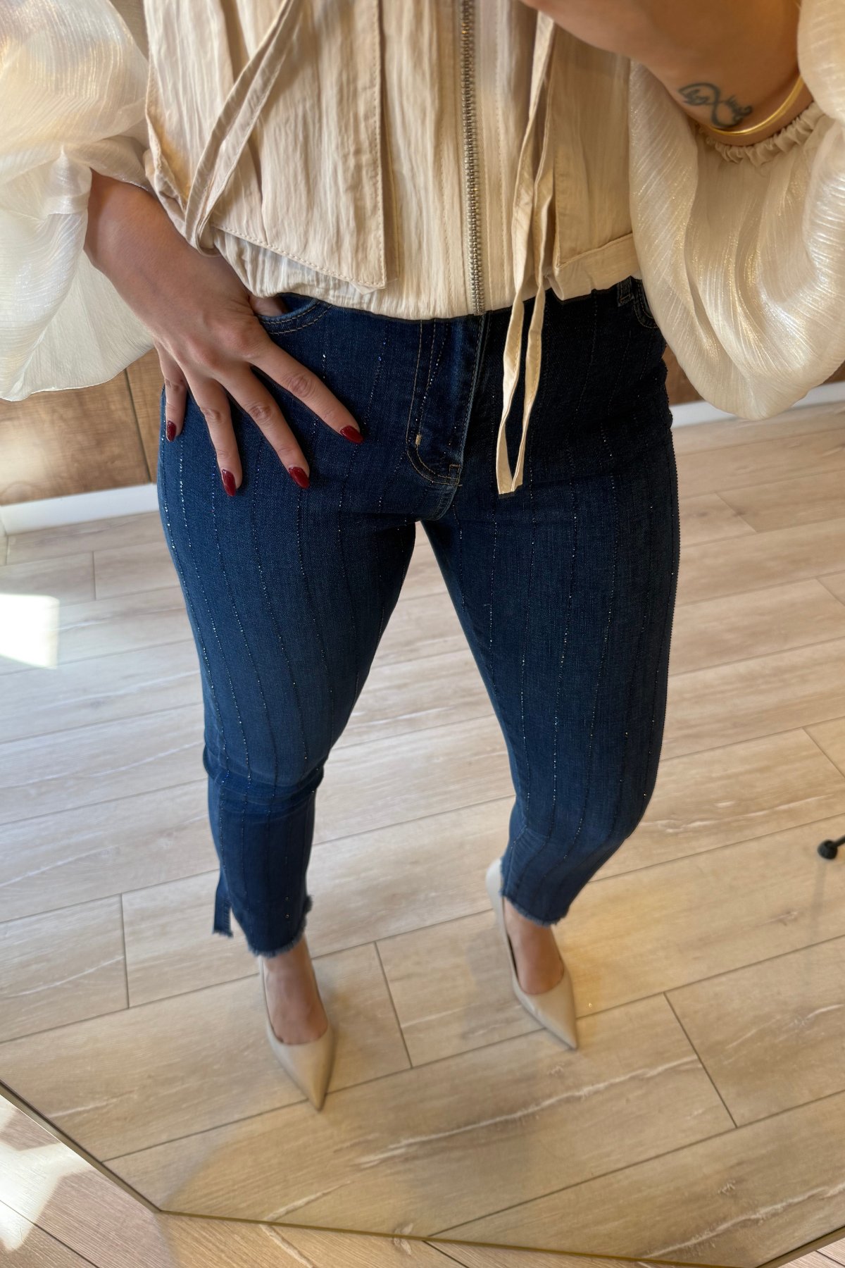 Şerit taşlı likralı premium jean