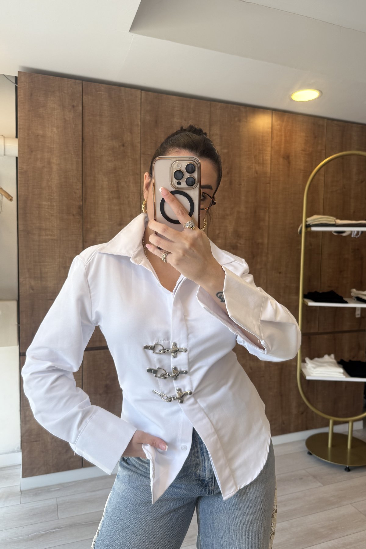 Tasarım Kanca Detaylı Premium Gömlek