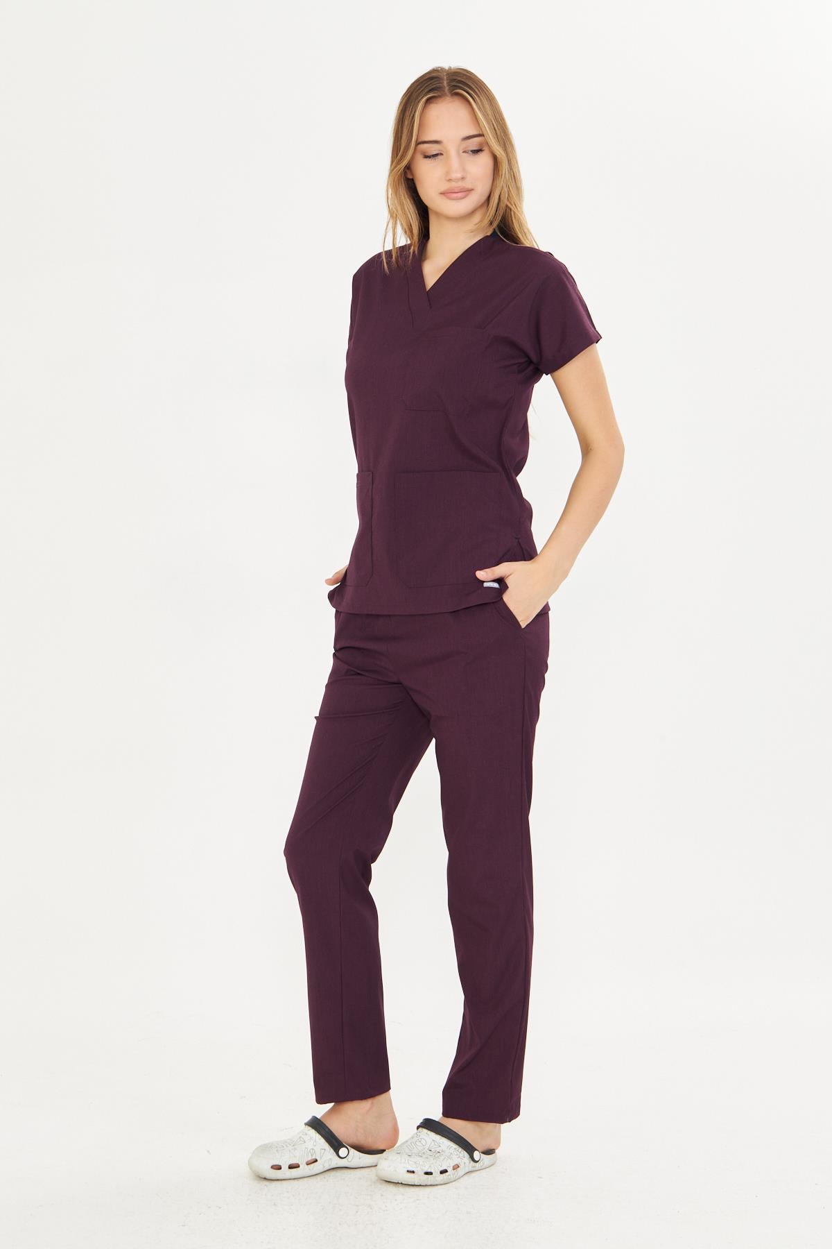 Patlıcan Moru Likralı Greys Scrubs TakımTıpmod | Scrubs, Hemşire Forması ve Sabo Terlikte Güvenilir AdresKadın Scrubs Takım