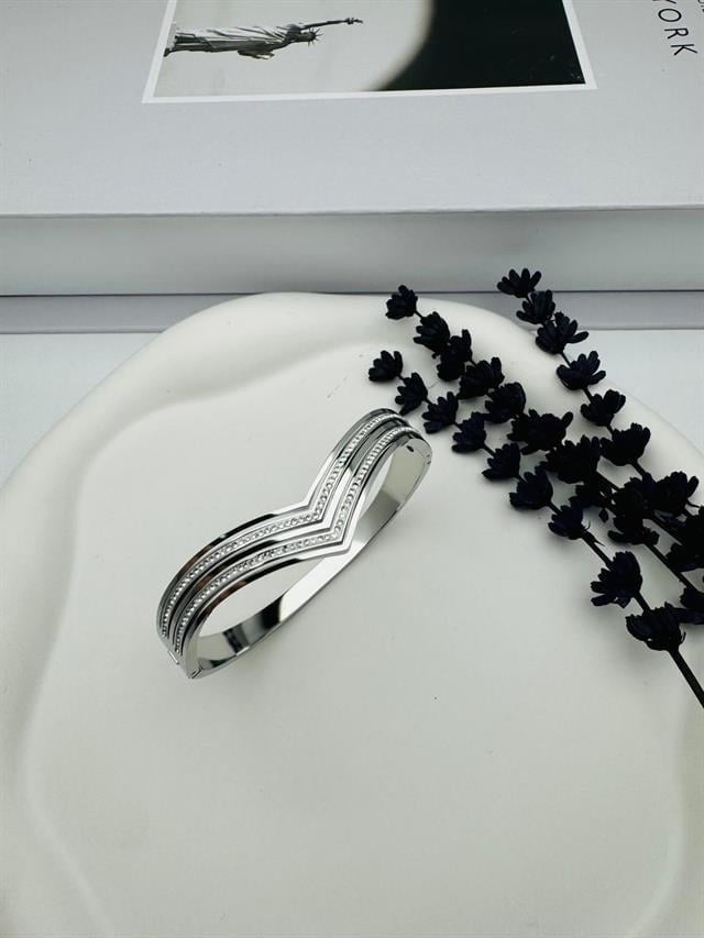 Taş Detaylı Çelik Kelepçe (Gümüş) 22007