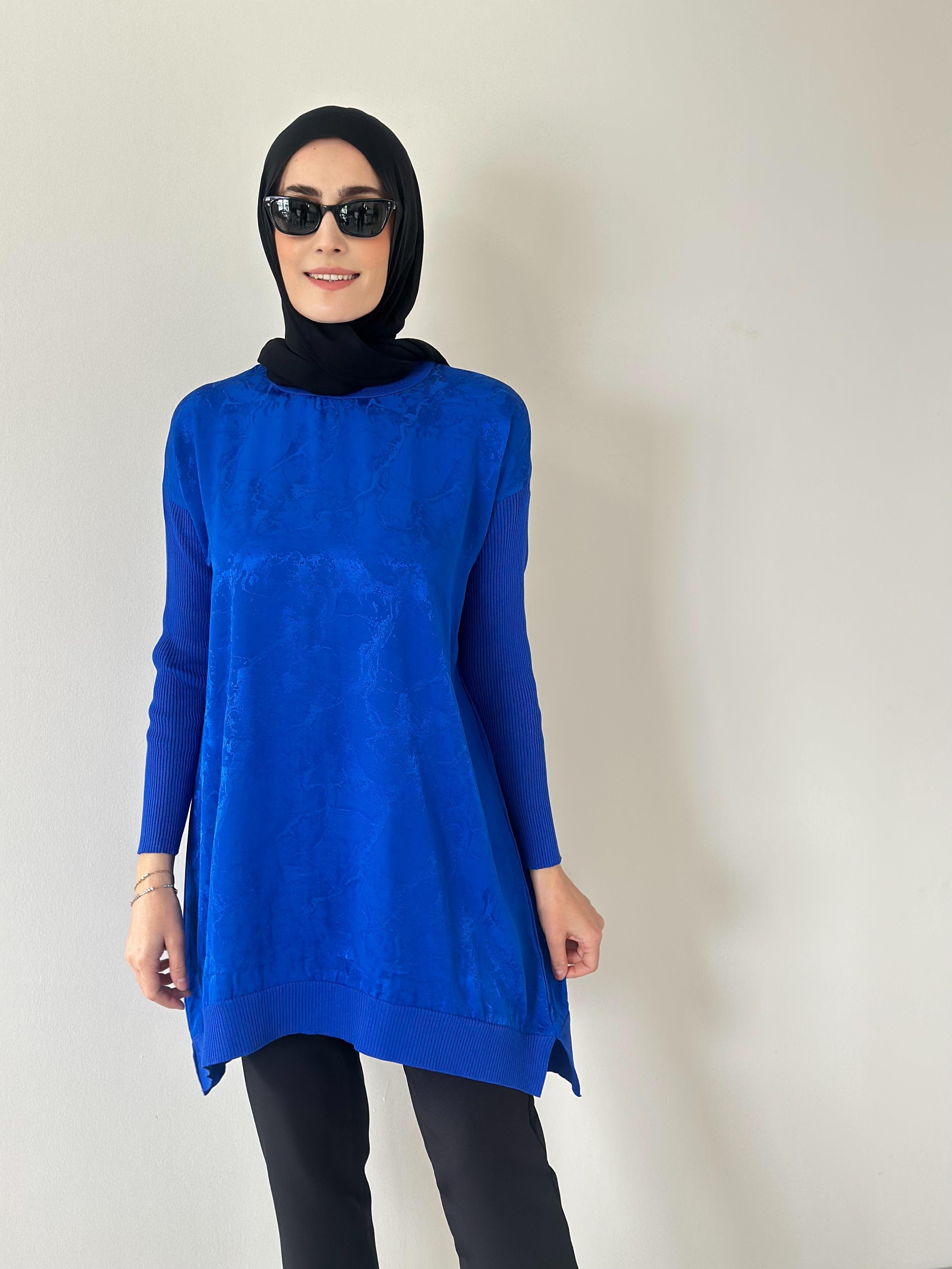 Mia Tunik  Saksmavi