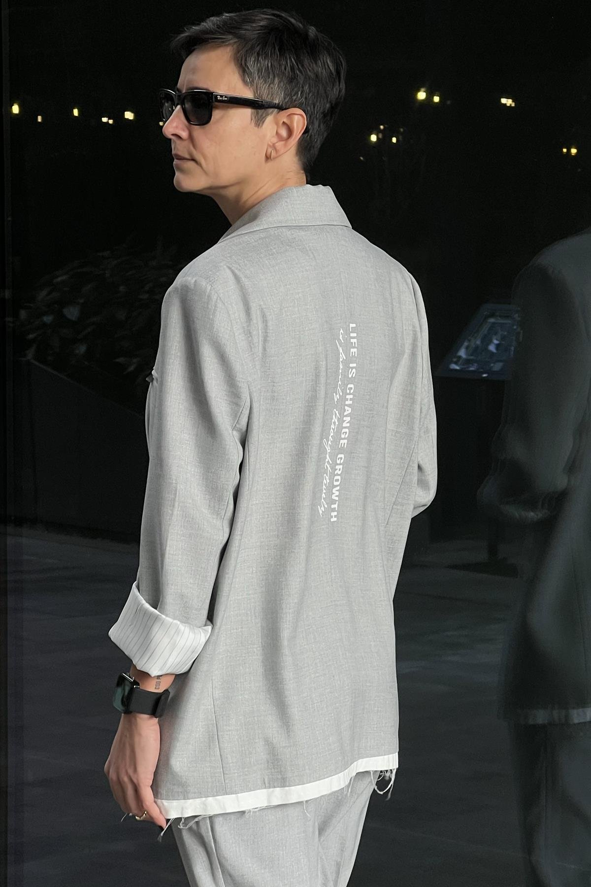 ARKA BASKILI BLAZER CEKET - GRİ
