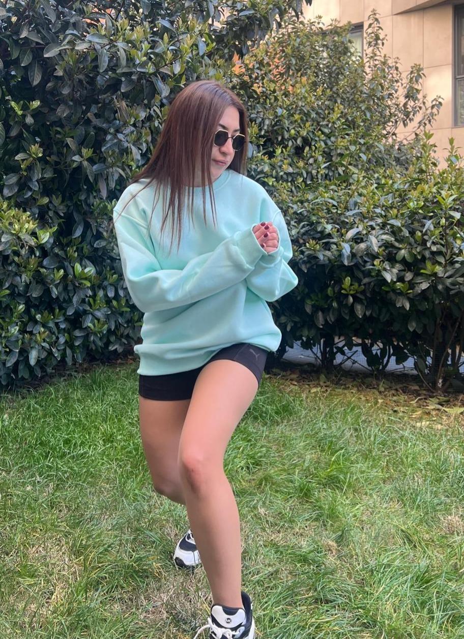 Bisiklet Yaka Oversize Sweatshirt