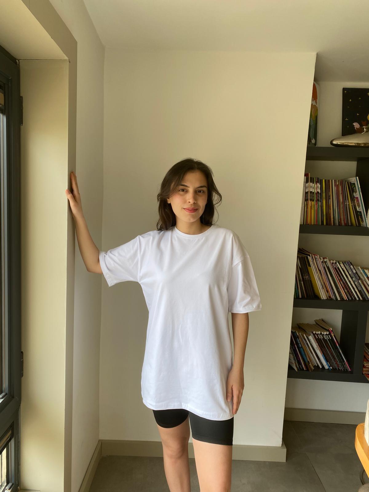 Oversize Bisiklet Yaka Basic T-shirt