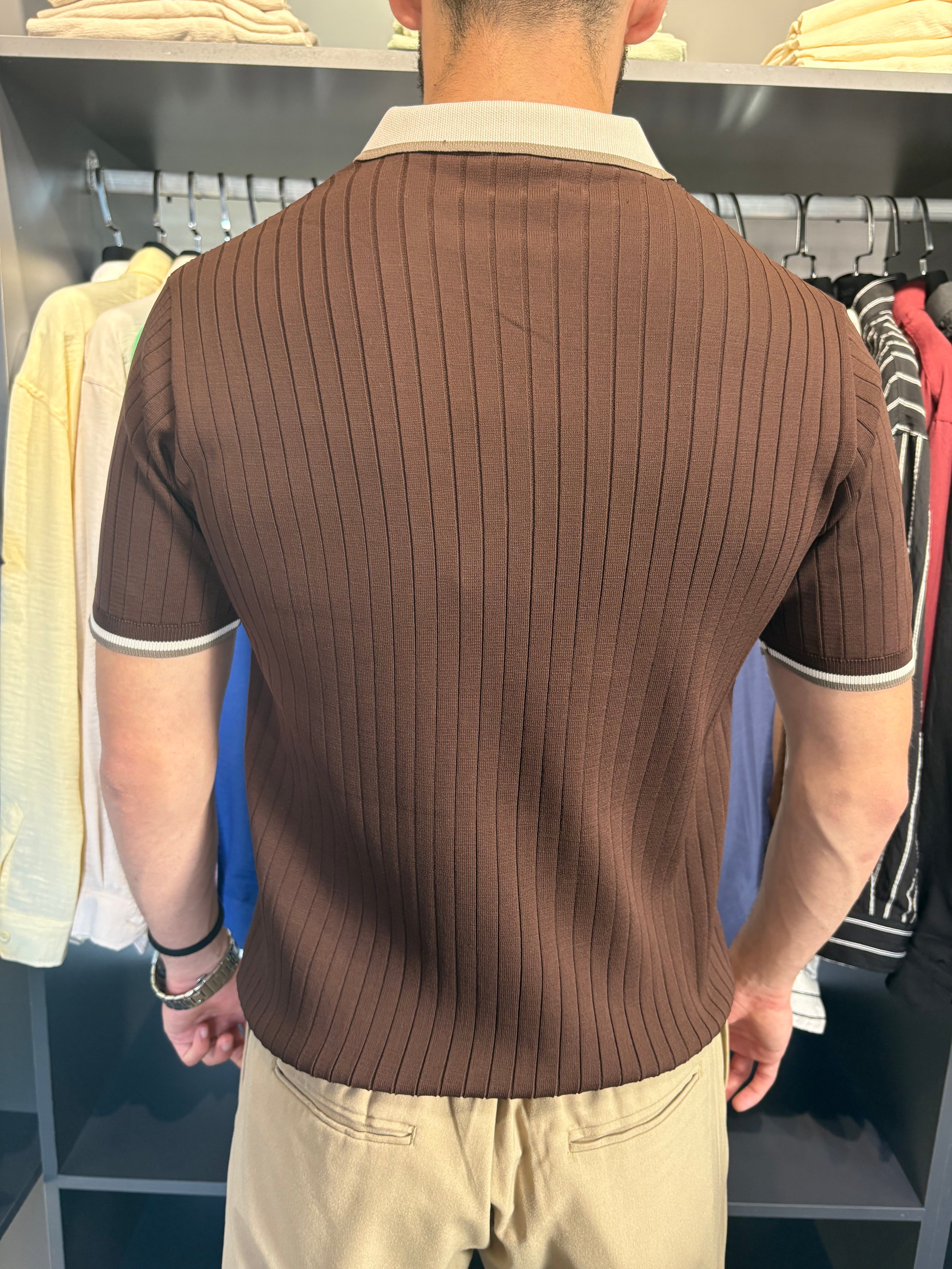 Yaka Detay Fitilli Triko Tshirt Kahverengi