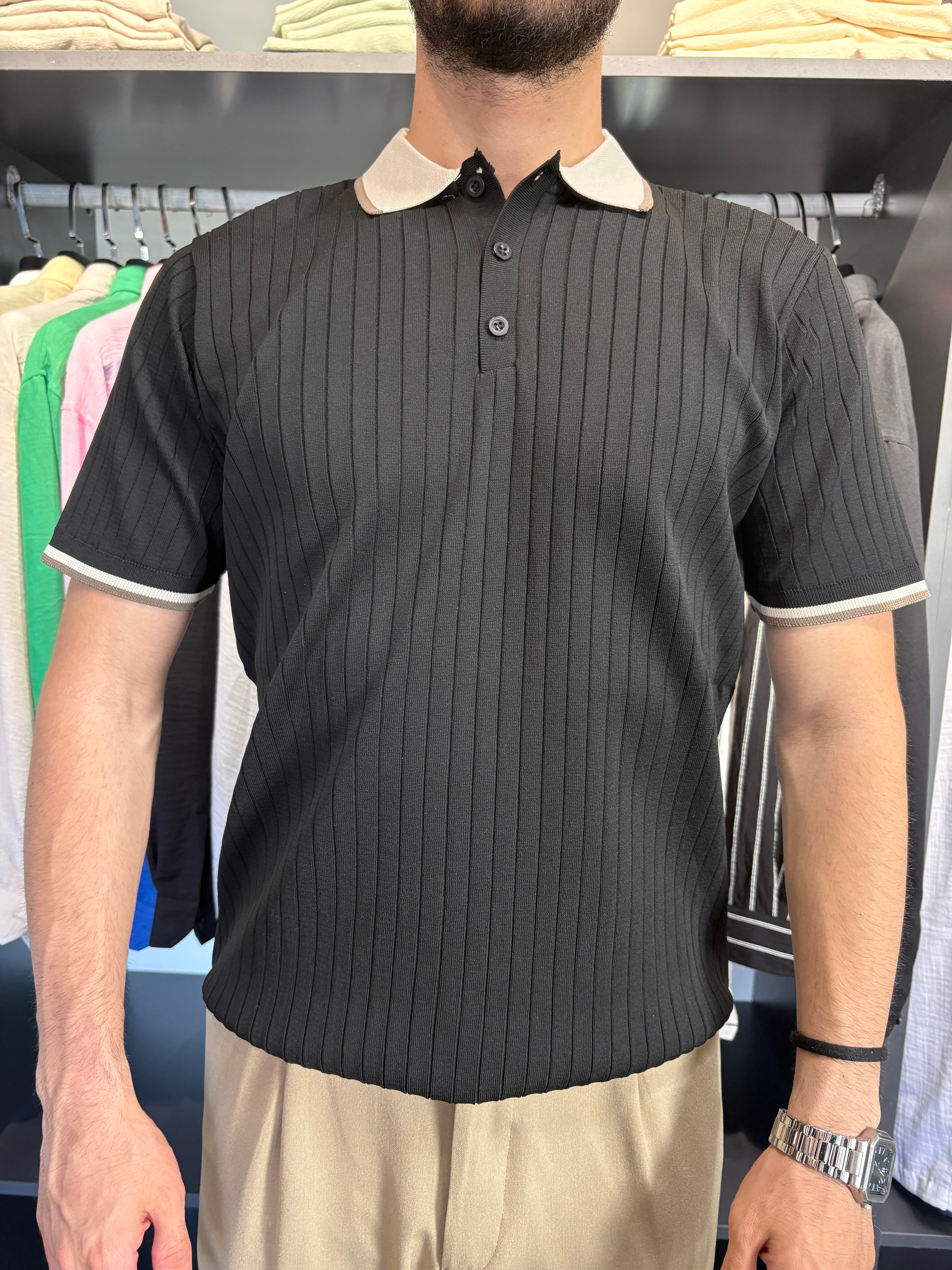 Yaka Detay Fitilli Triko Tshirt Siyah