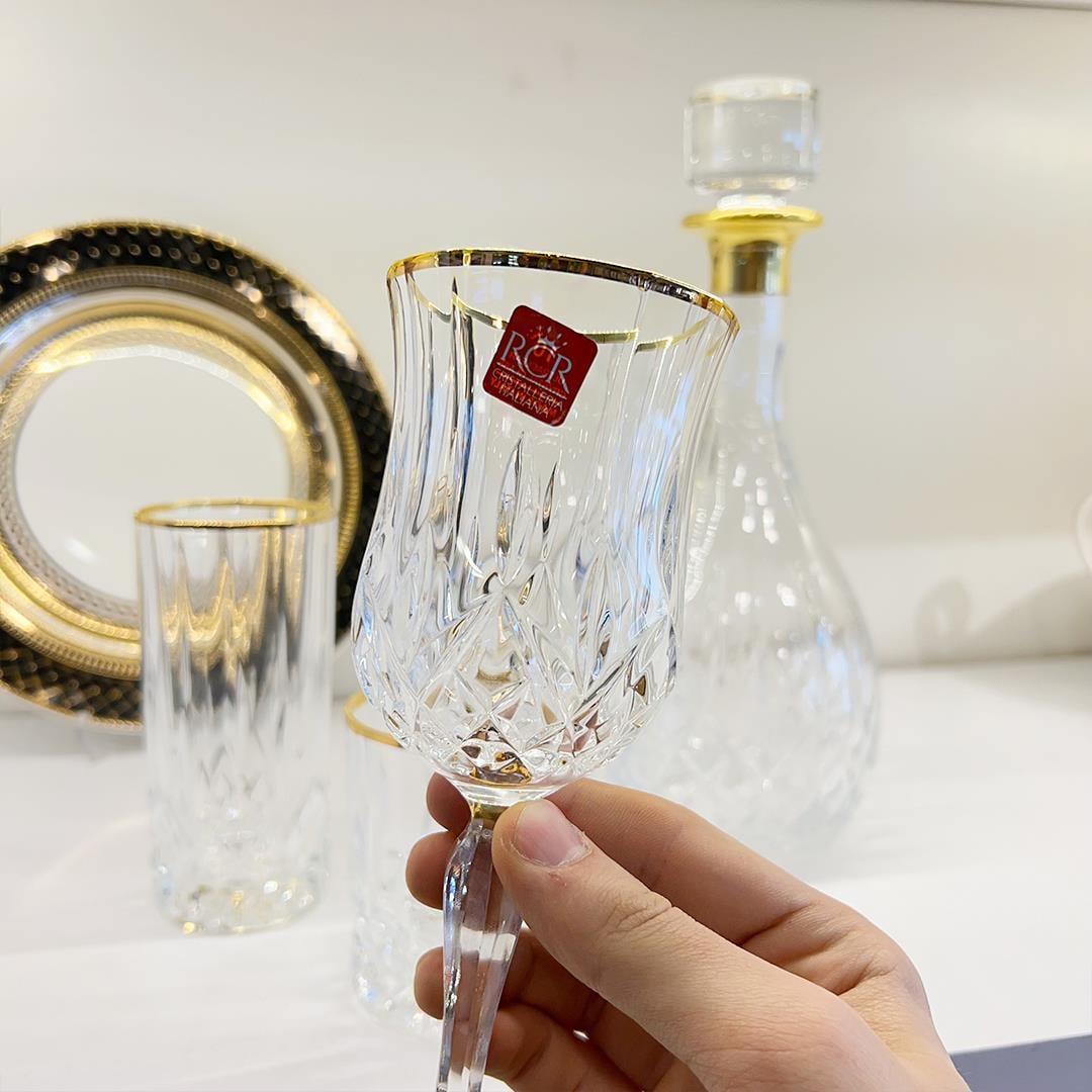 Glassware SetOpera RCR Crystal Glass 37 Piece Glass Set - Gold