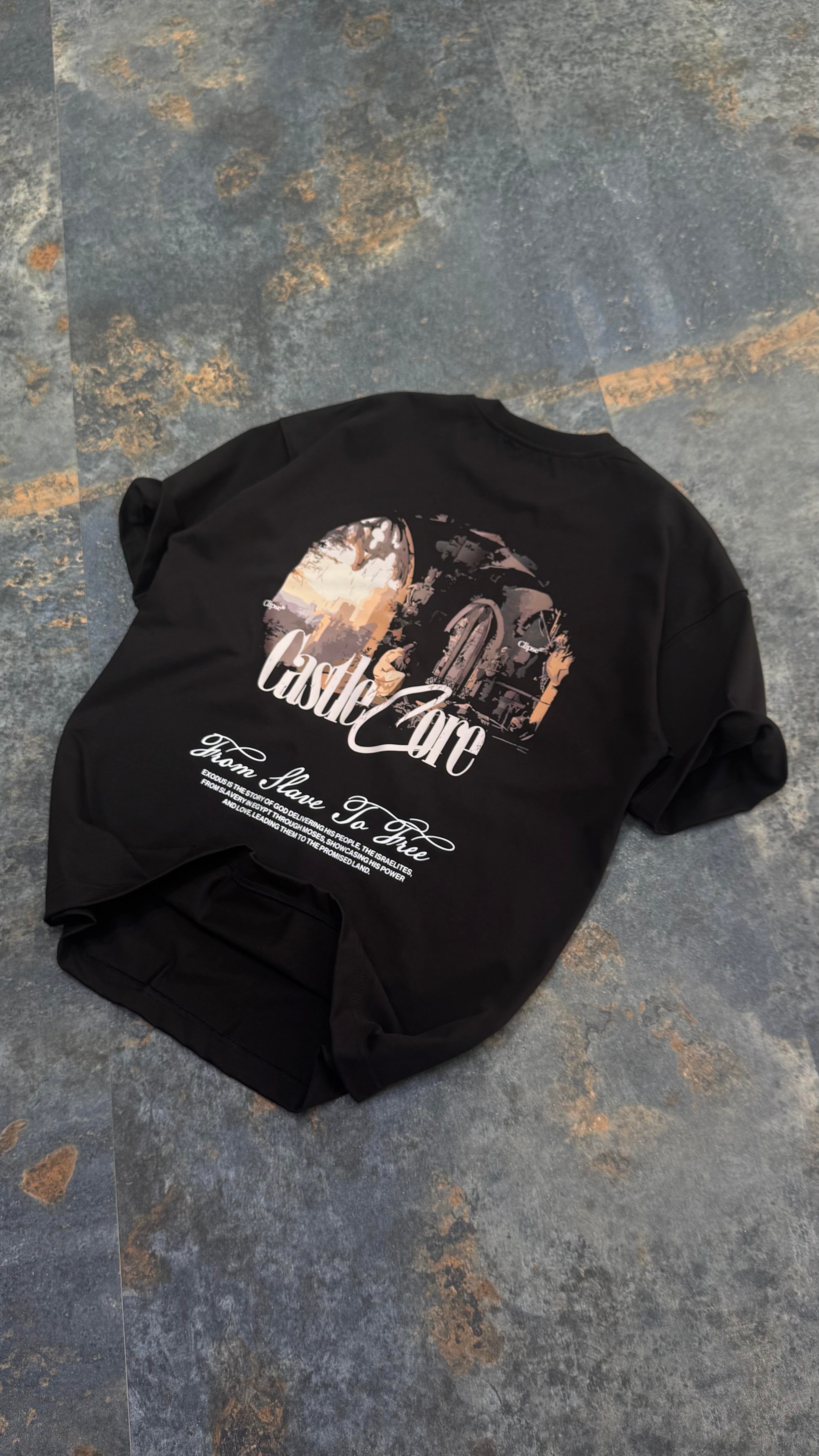 Castle Core Baskılı Siyah Oversize T-Shirt