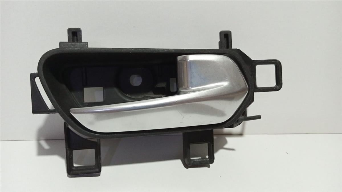 806705FA6A SAĞ İÇ KAPI KOLU